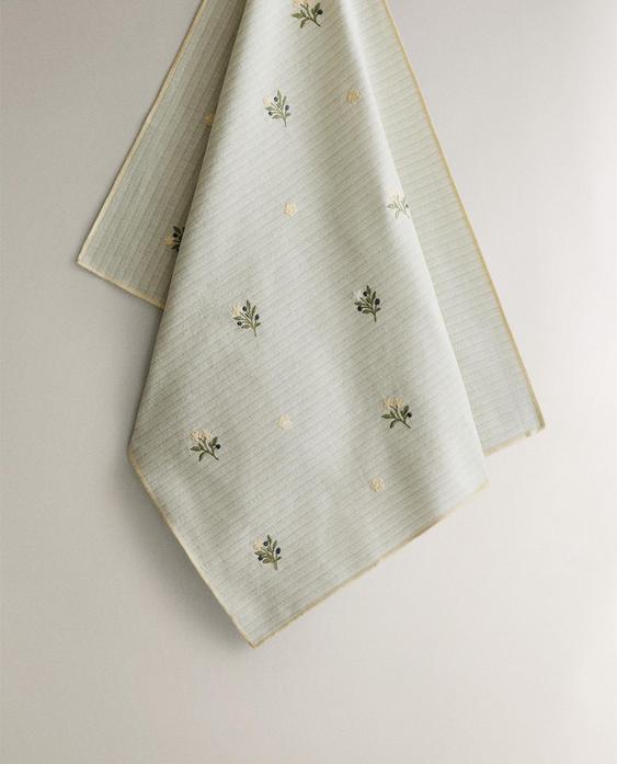 EMBROIDERED COTTON TEA TOWEL