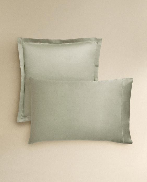 TAIE D’OREILLER SATIN FESTON (300 FILS) TAIE D’OREILLER SATIN FESTON (300 FILS)