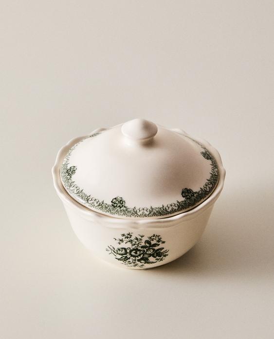 وعاء سكر خزفي مزين بالأزهار