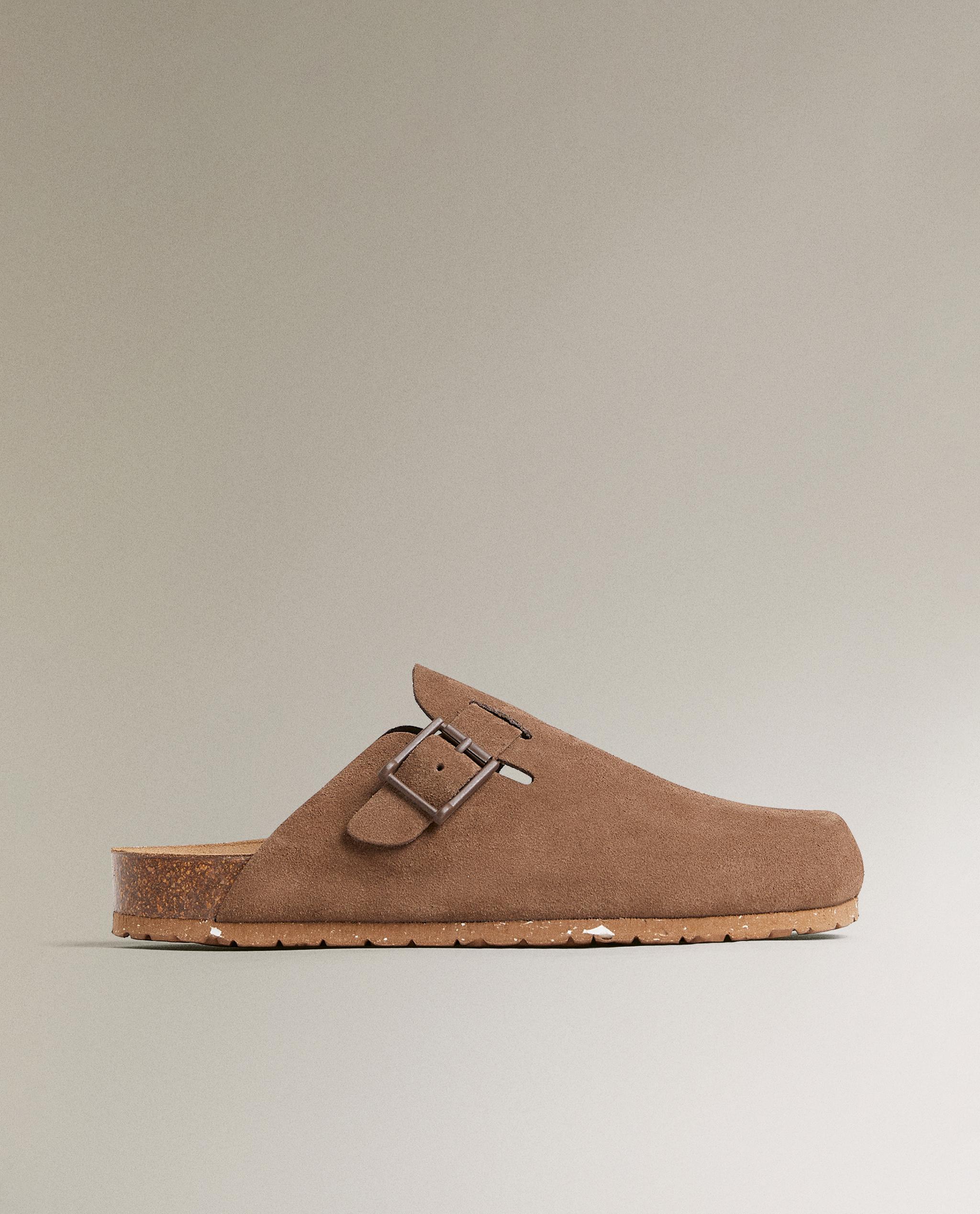 スタッズ付きレザーサボサンダル　今期ZARA ZARAの「楽ちんサンダル」がスタイル盛れる天才…！コロンとした