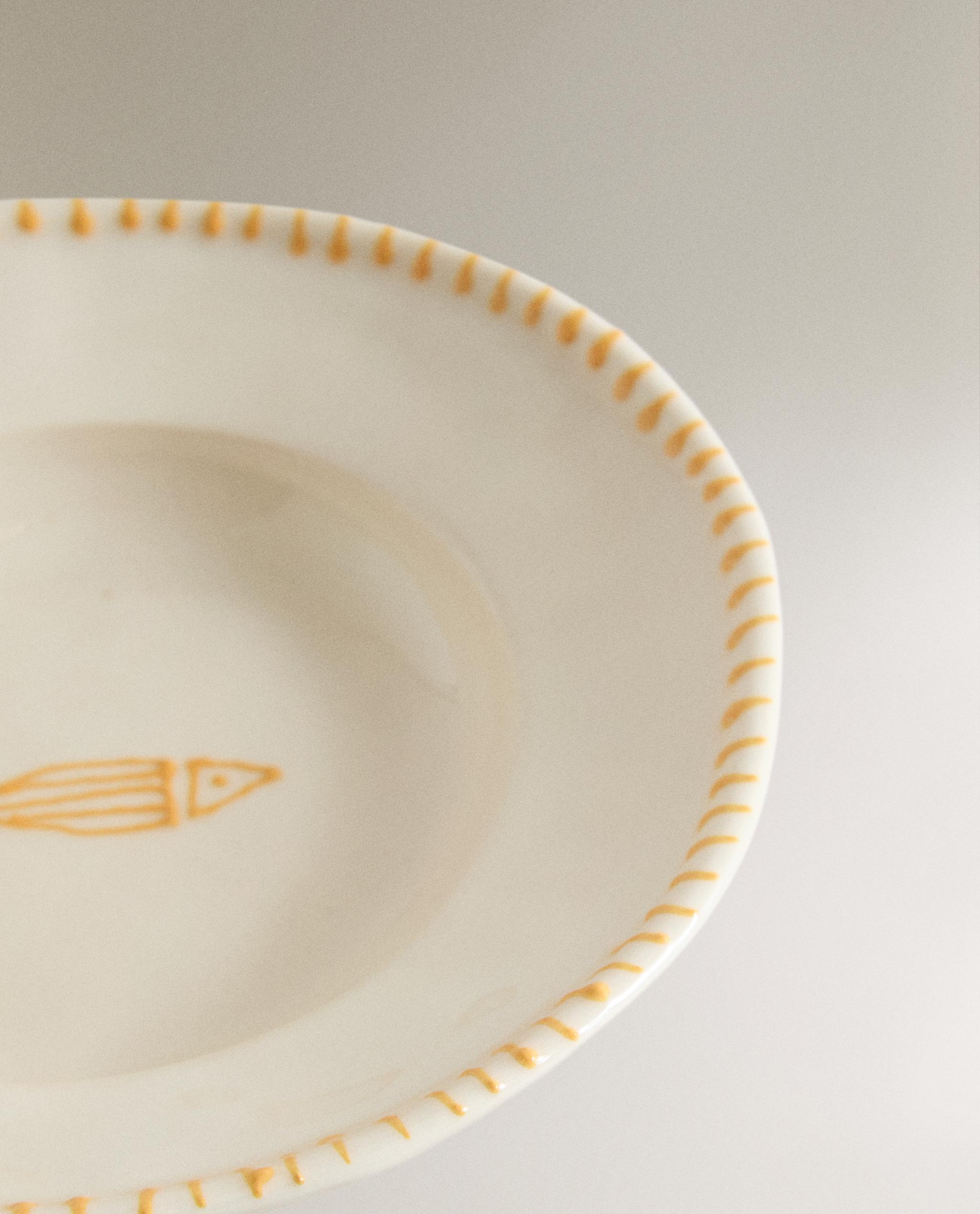 EARTHENWARE FISH DINNER SET product thumbnail 8