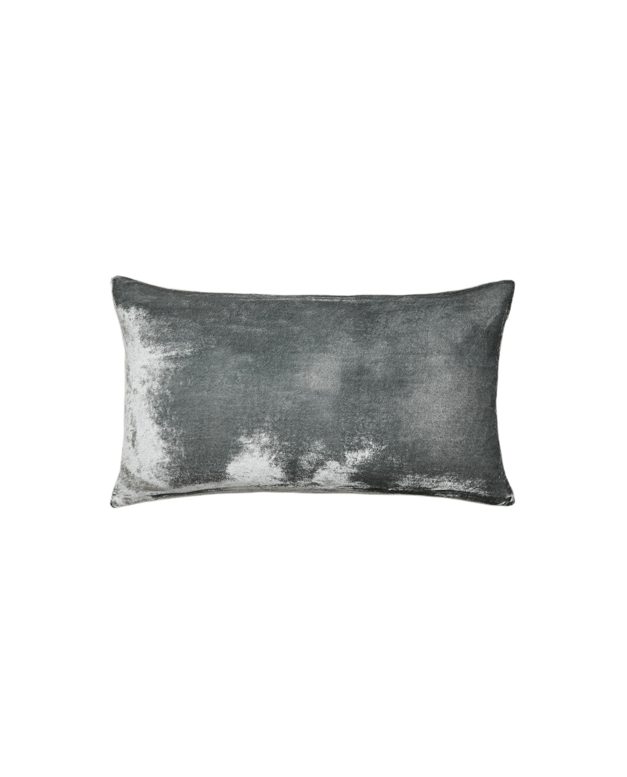 VELVET CUSHION COVER product thumbnail 12