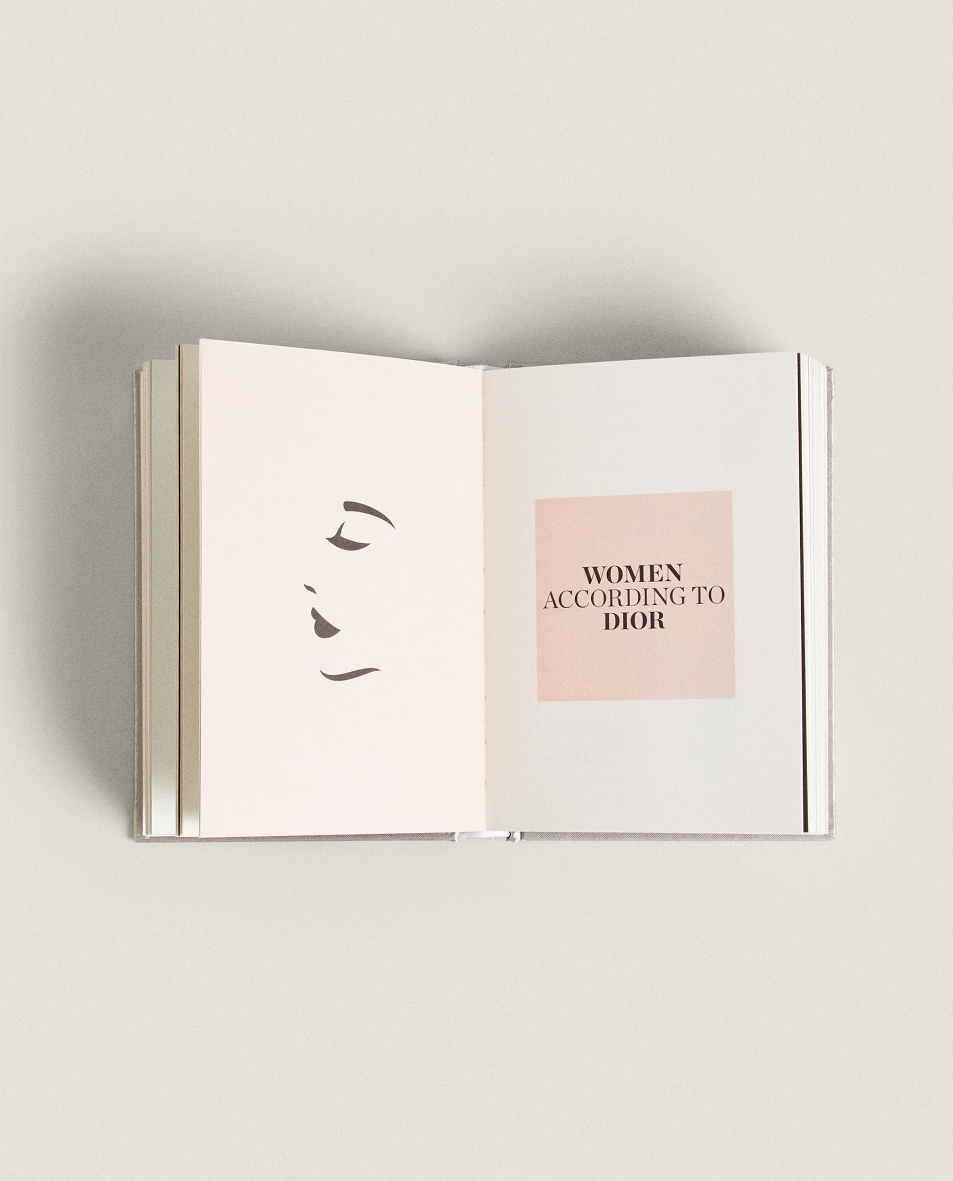 CARTE THE WORLD ACCORDING TO CHRISTIAN DIOR (ENGLEZĂ) | Zara Home