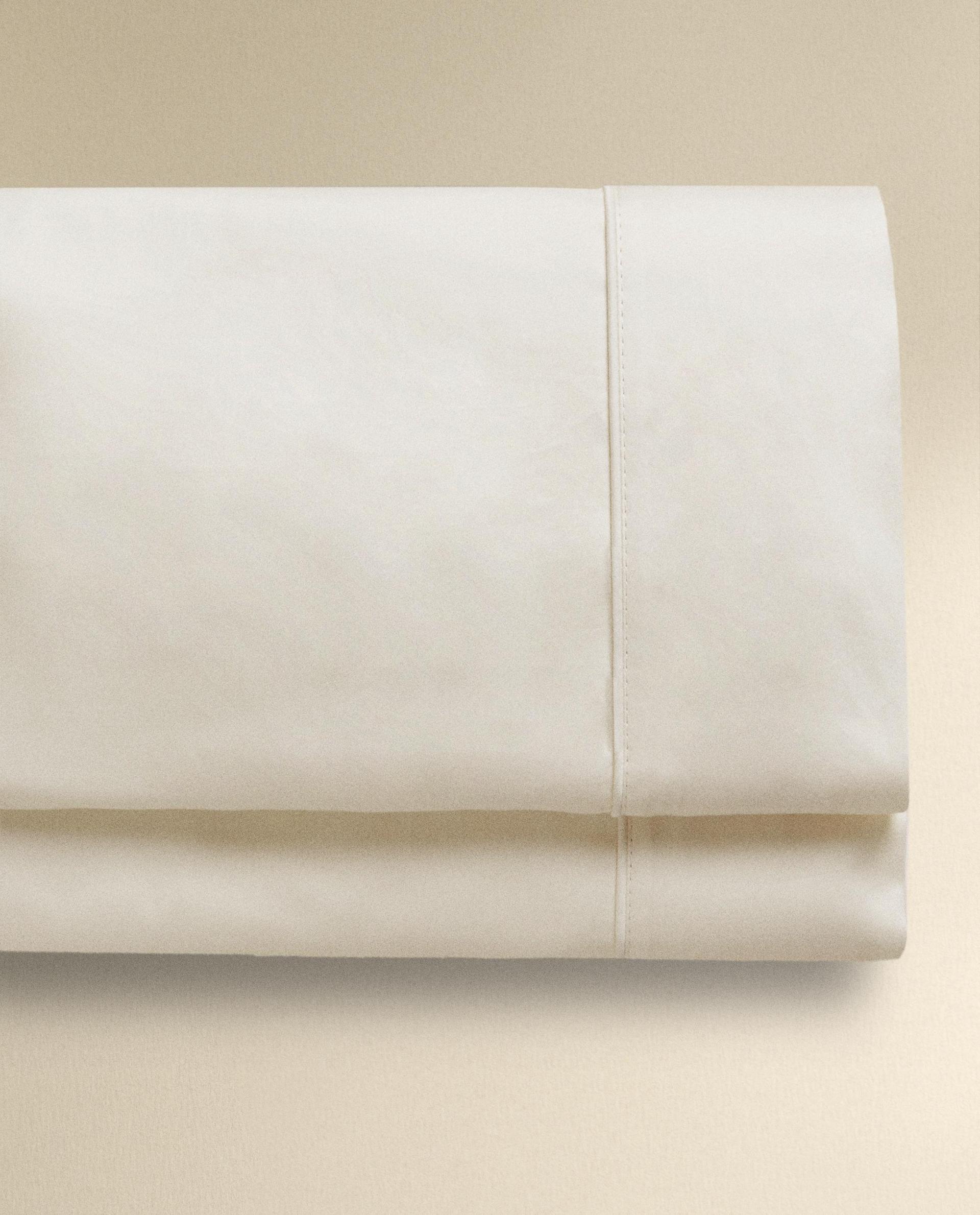 شرشف علوي ساتان (كثافة 500 خيط) شرشف علوي ساتان (كثافة 500 خيط)