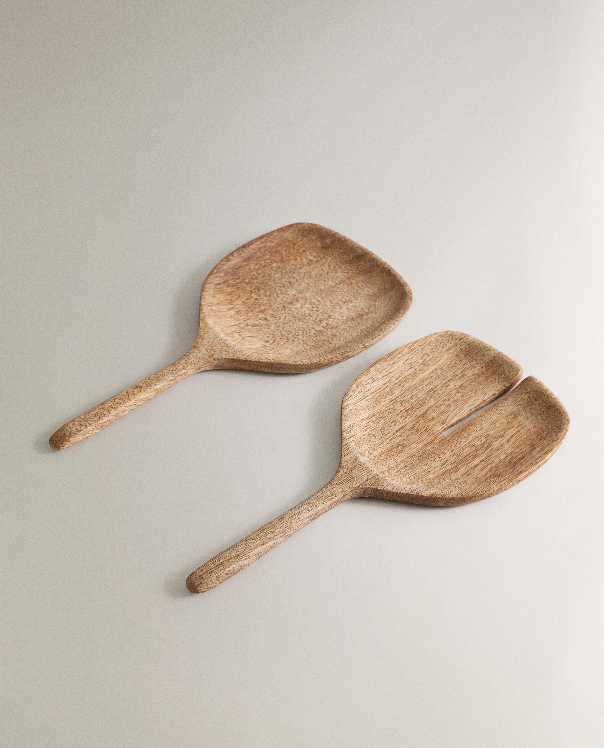 SET OF MANGO WOOD SALAD CUTLERY product thumbnail 3