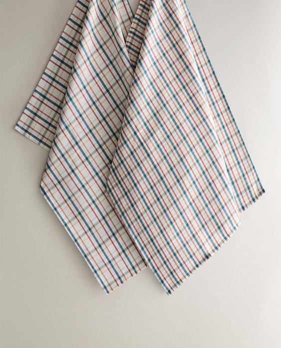 KUHINJSKA KRPA S ČRTAMI (KOMPLET 2 KOSOV)