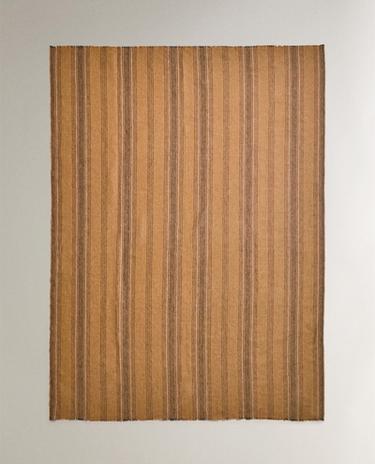 STRIPED LINEN BLANKET