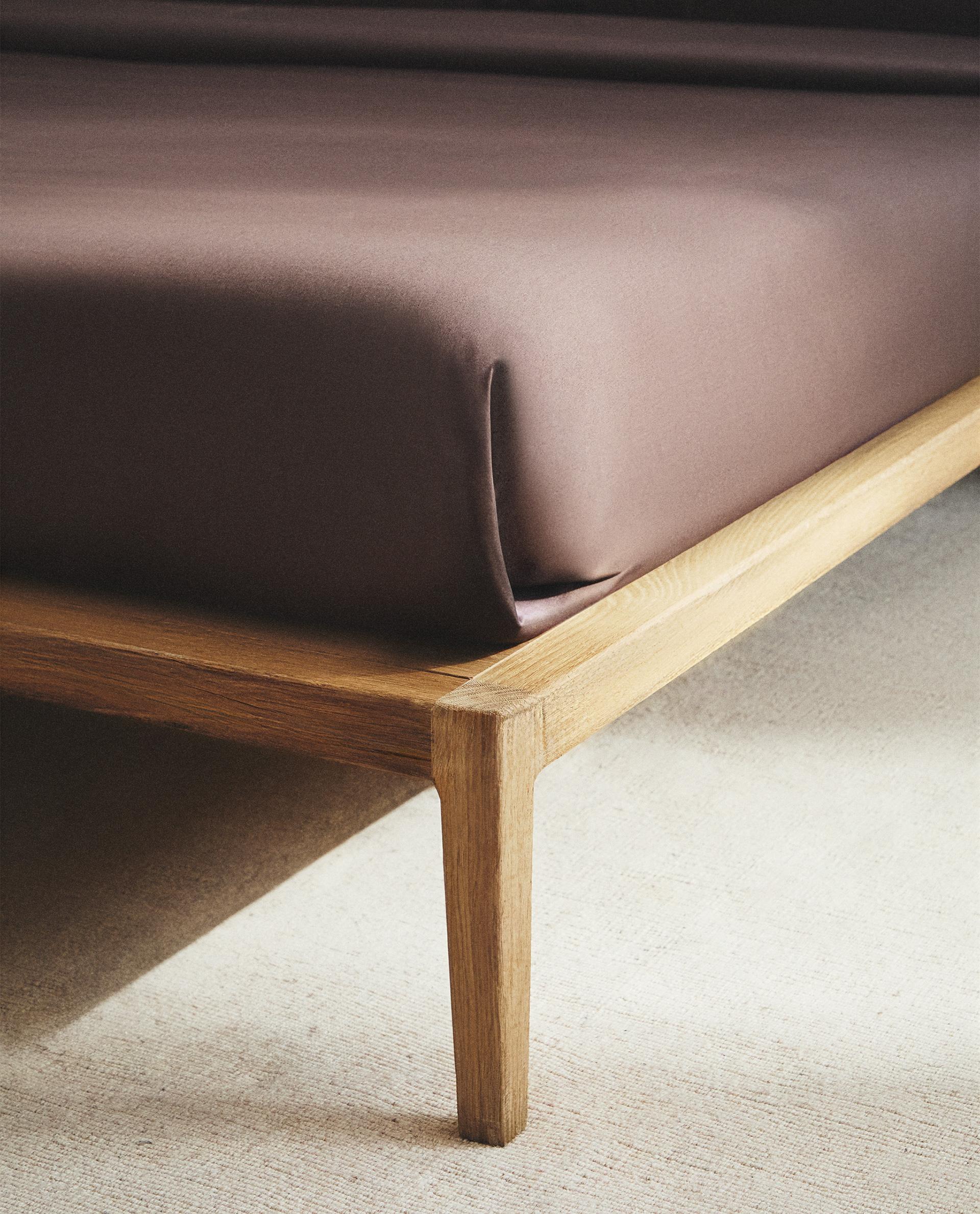 ESTRUTURA DE CAMA DE MADEIRA ESTRUTURA DE CAMA DE MADEIRA