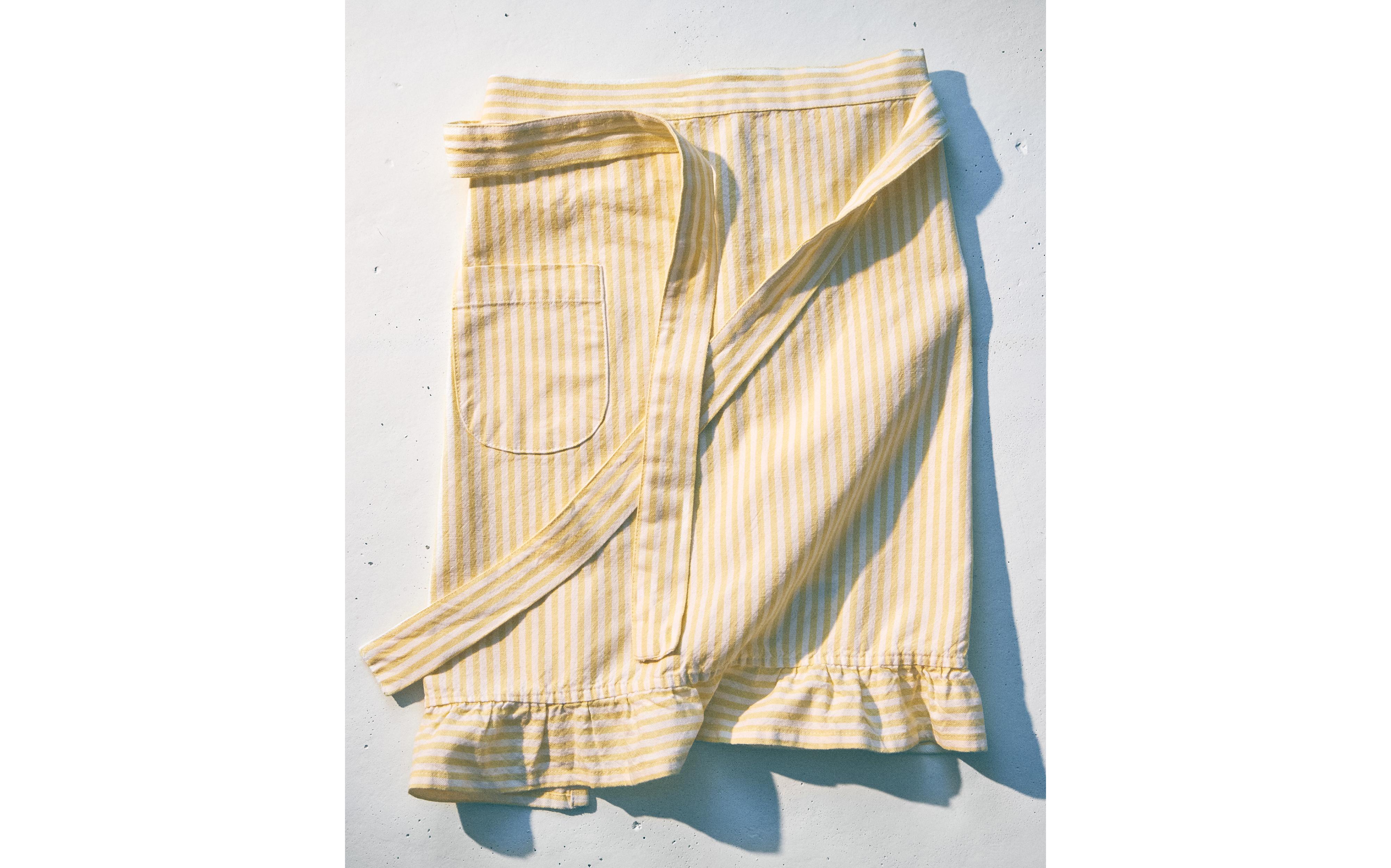 STRIPED APRON WITH RUFFLE TRIM product thumbnail 9