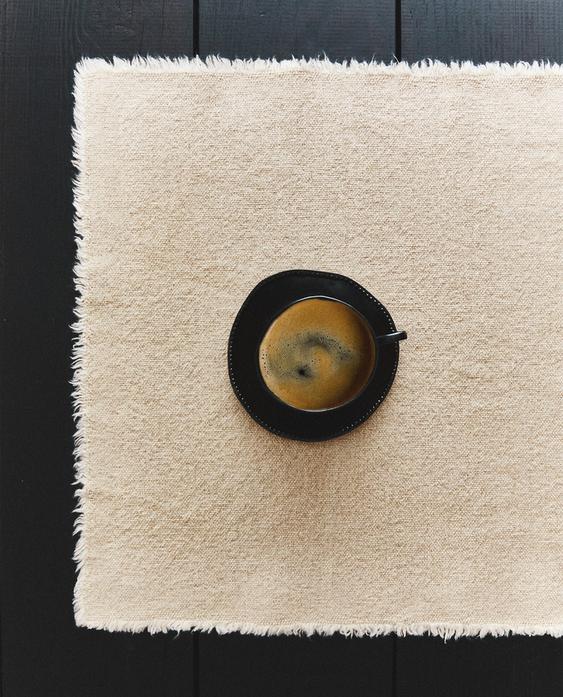 RUSTIC LINEN PLACEMAT RUSTIC LINEN PLACEMAT