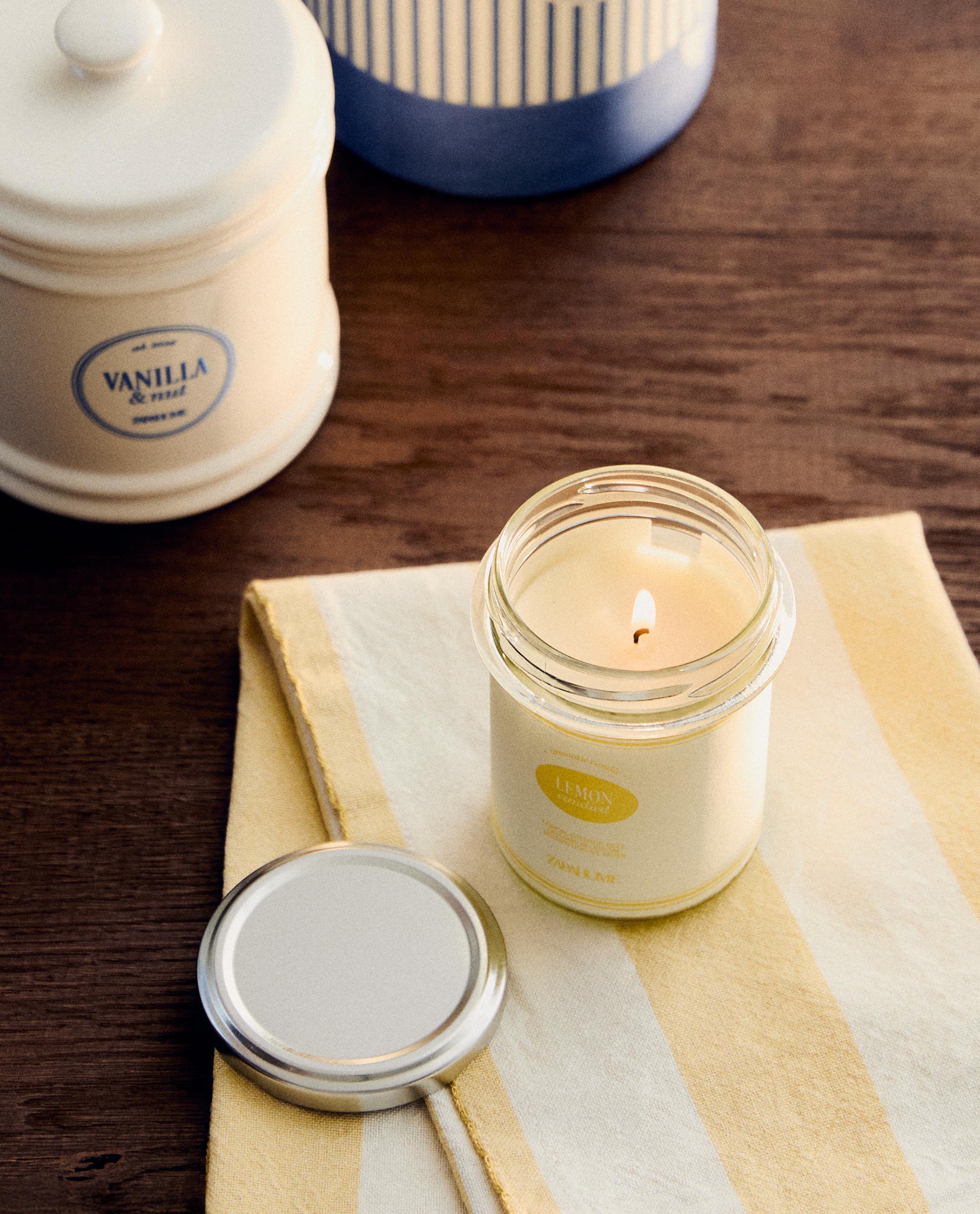 (130 G) LEMON CANDIED SCENTED CANDLE product thumbnail 11