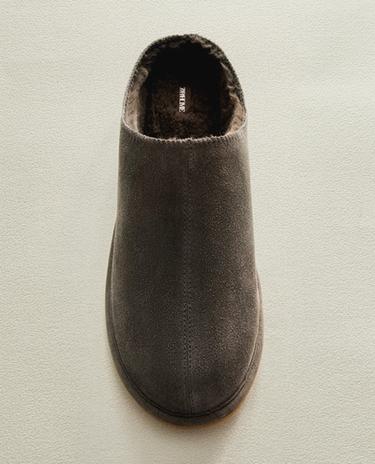 خُف دافئ من الجلد