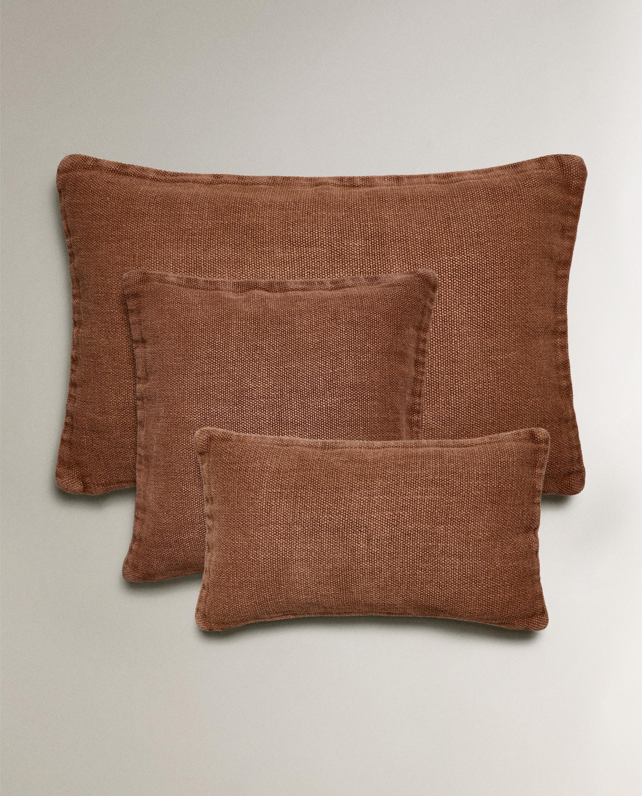 プレーン クッションカバー | Zara Home 日本/Japan