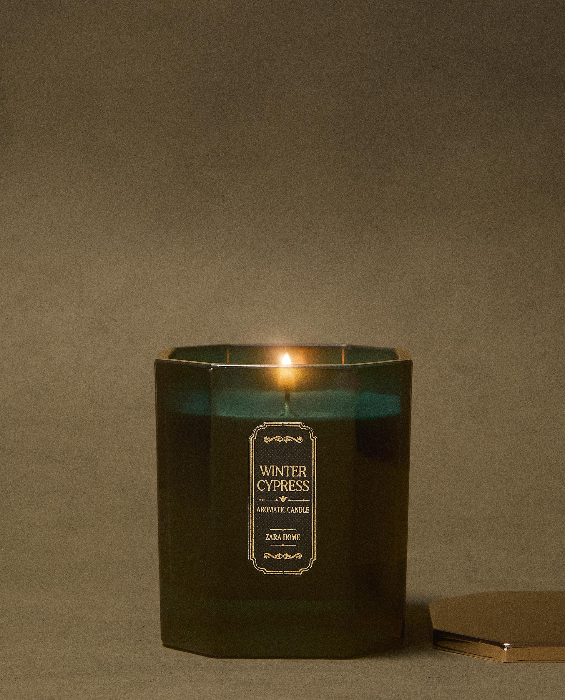 (280 G) WINTER CYPRESS SCENTED CANDLE