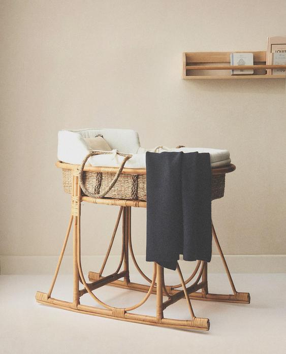 RATTAN MOSES BASKET