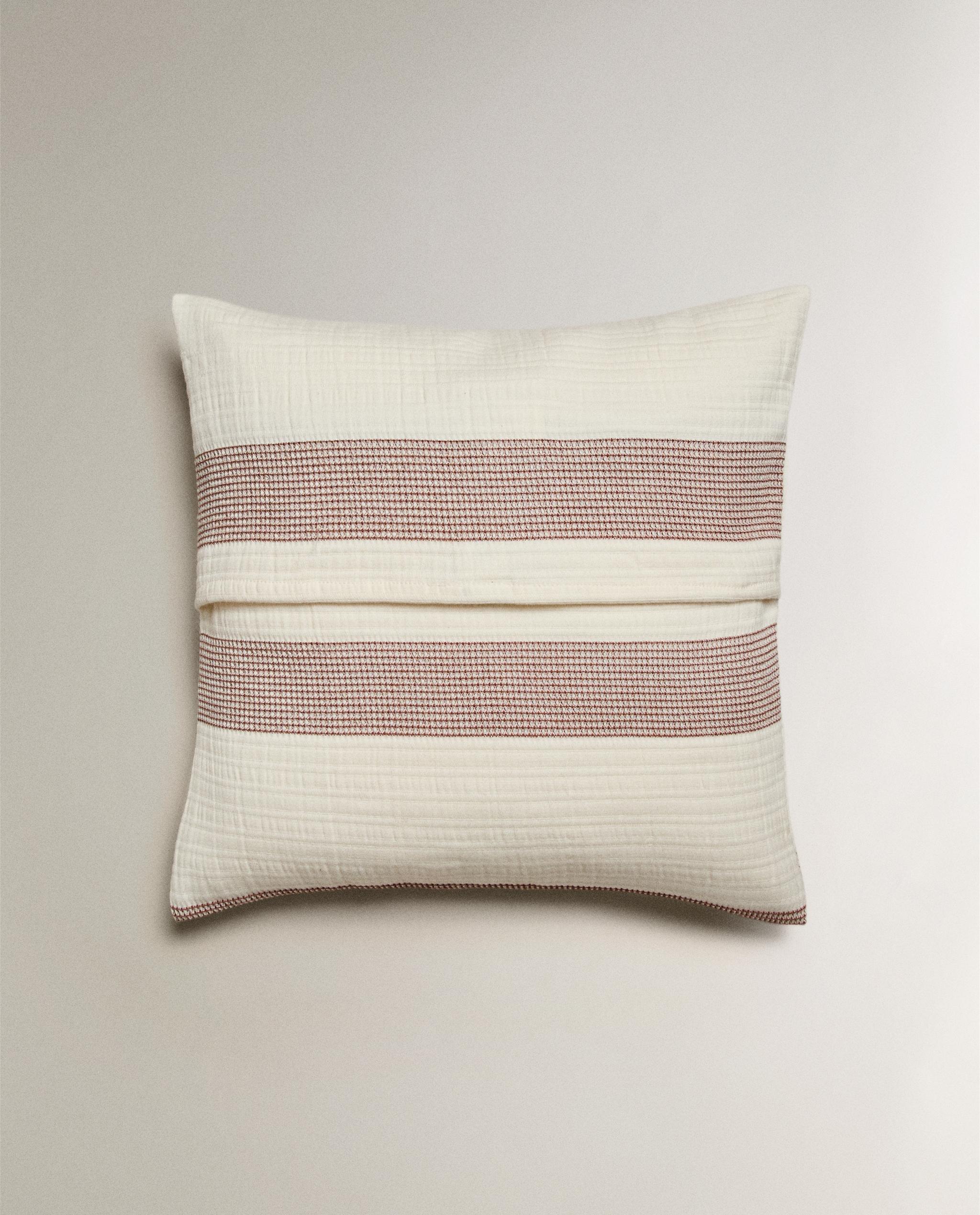 KIDS’ STRIPED CUSHION COVER product thumbnail 5