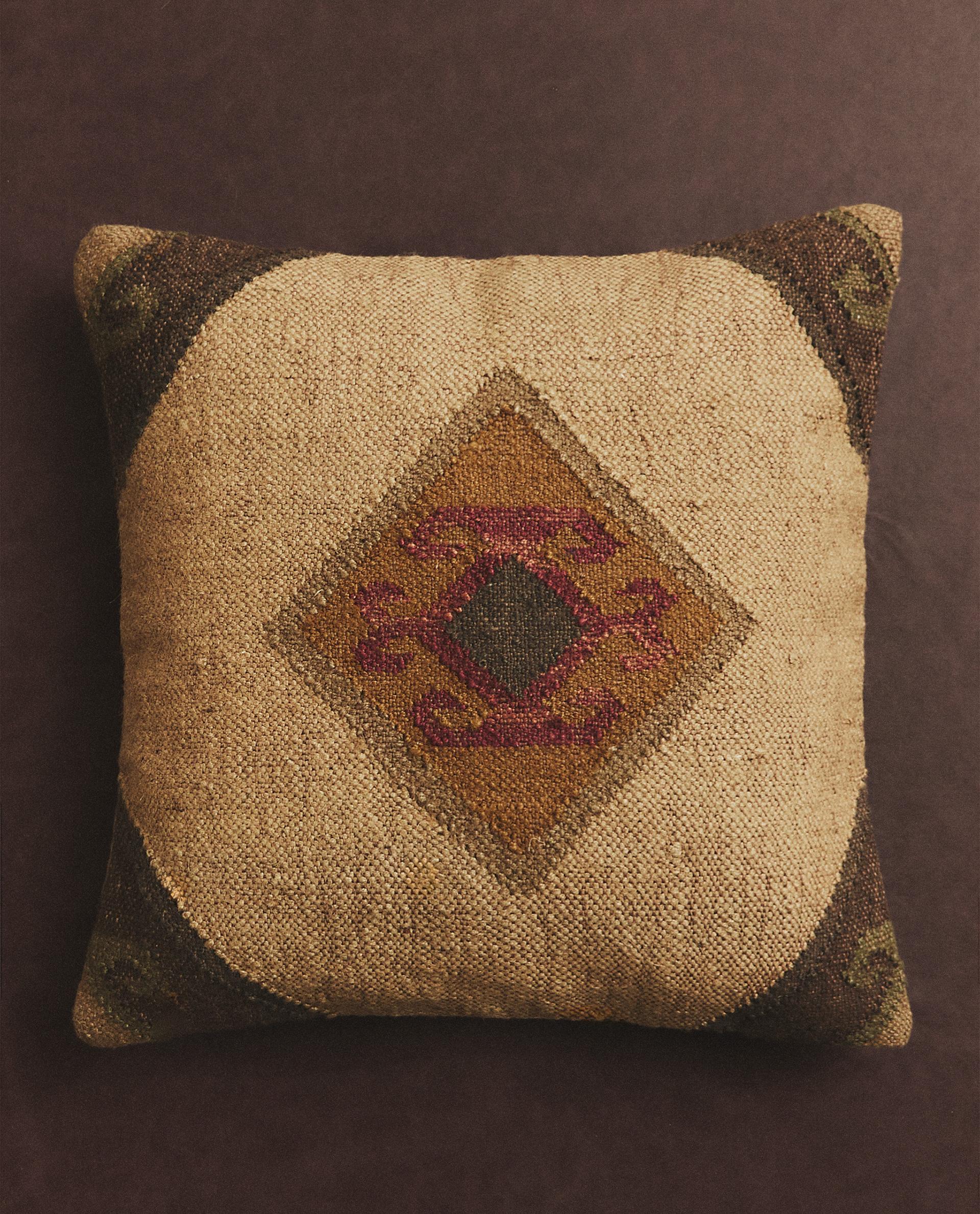 ザラホーム　キリム ザラホーム キリム Zara Home 日本/Japan | オフィシャルサイト