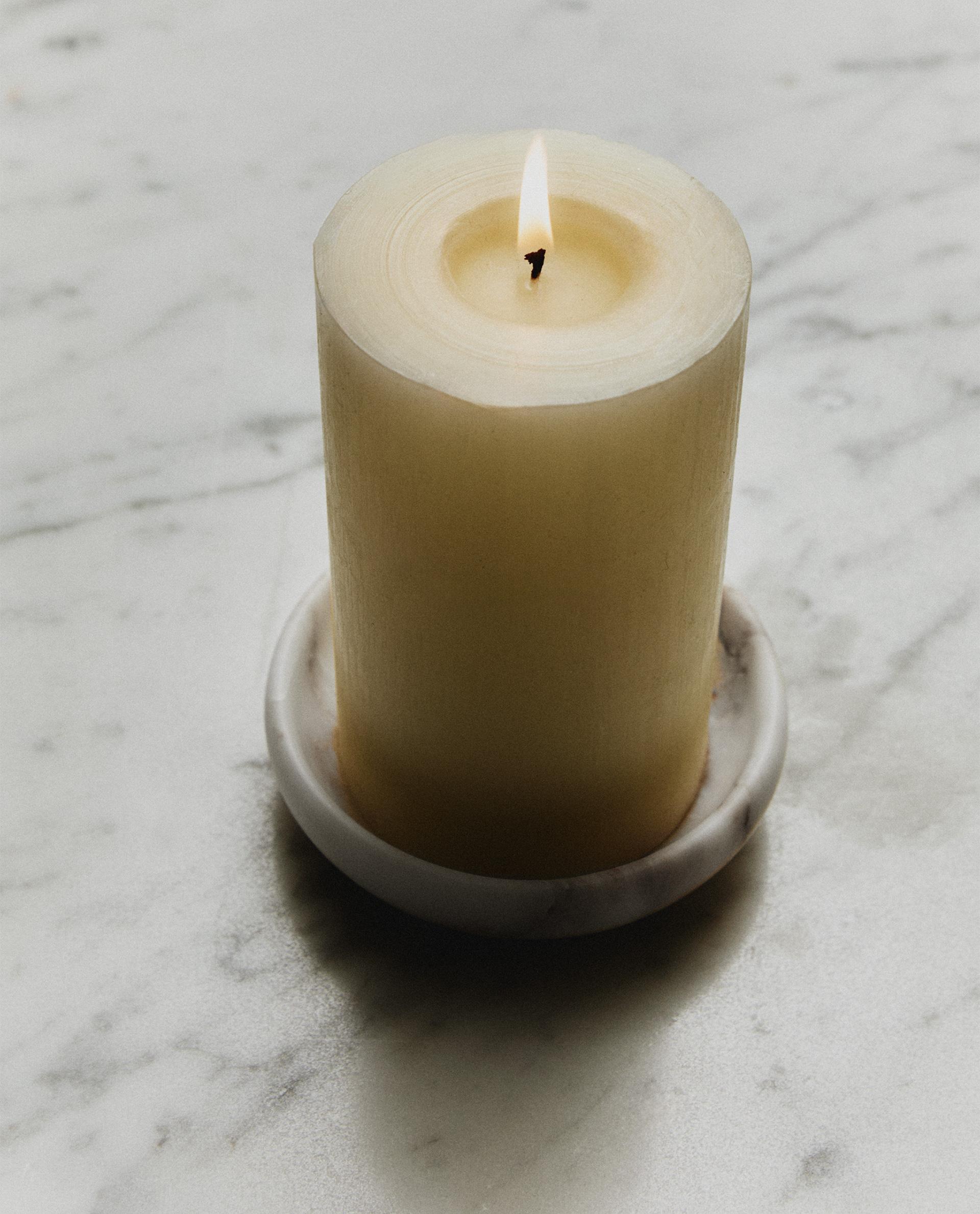 DECORATIVE CYLINDRICAL CANDLE product thumbnail 18