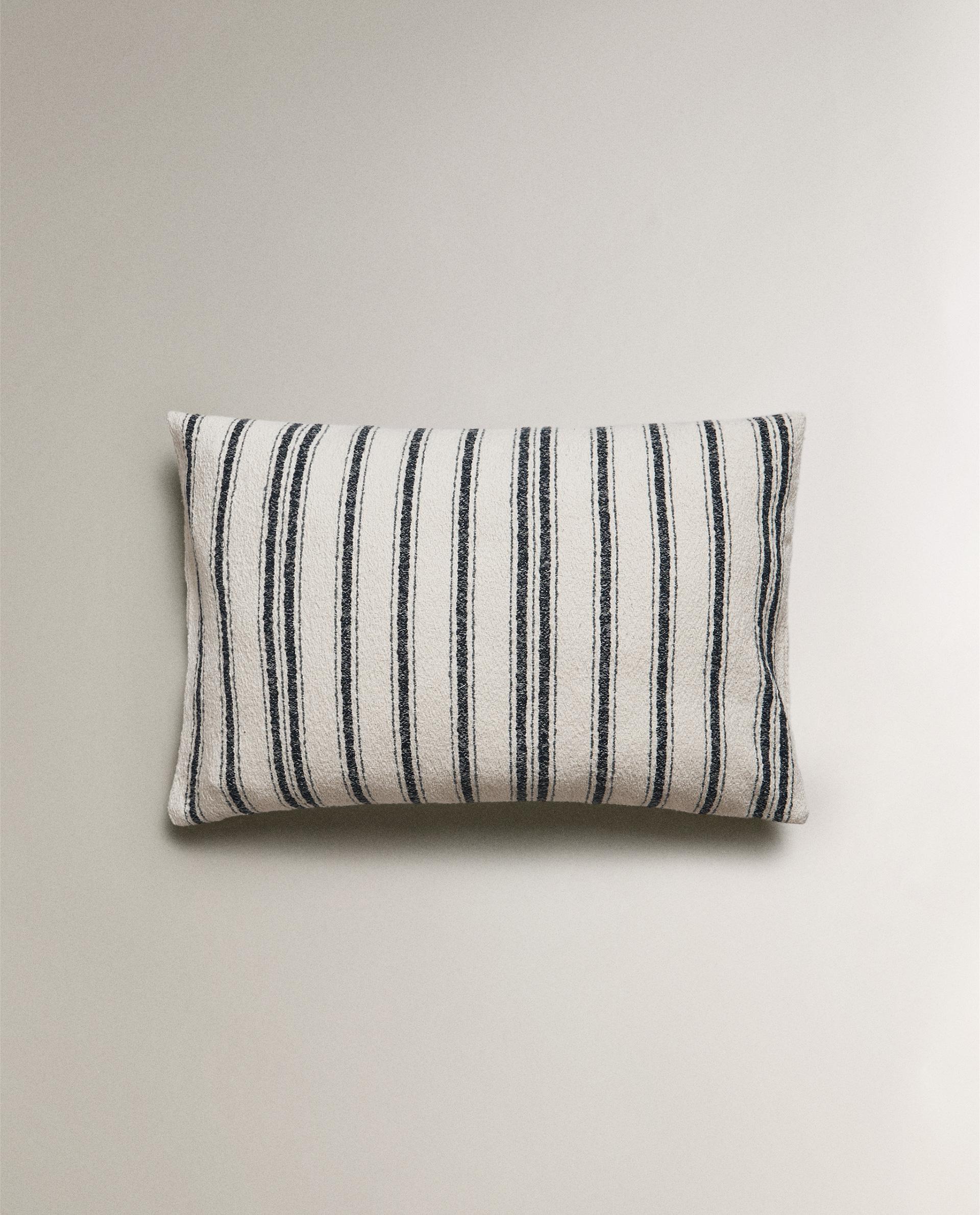 ストライプ クッションカバー | Zara Home 日本/Japan