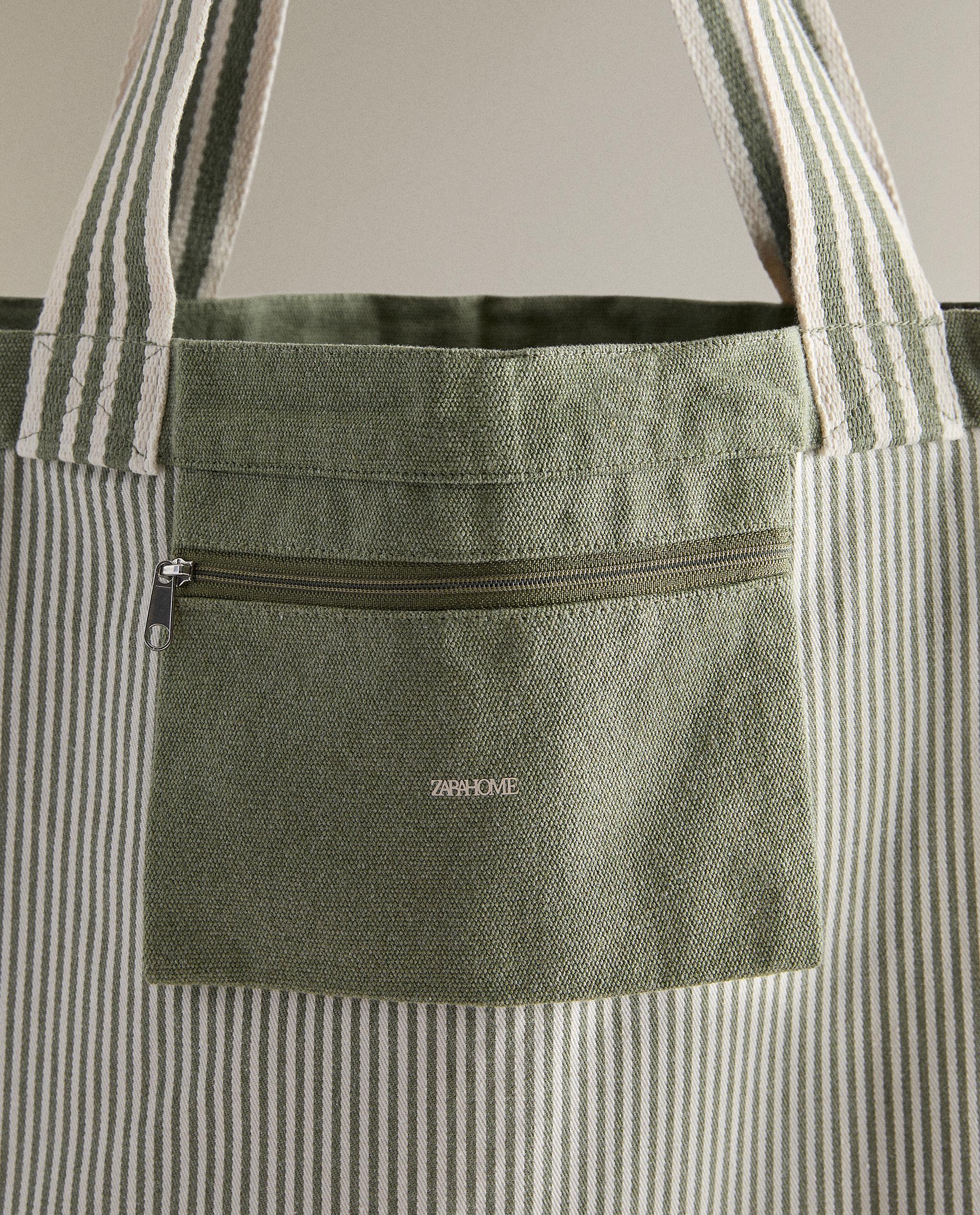 REVERSIBLE FABRIC STRIPED SHOPPER BAG | Zara Home Canada REVERSIBLE FABRIC STRIPED SHOPPER BAG | Zara Home Canada