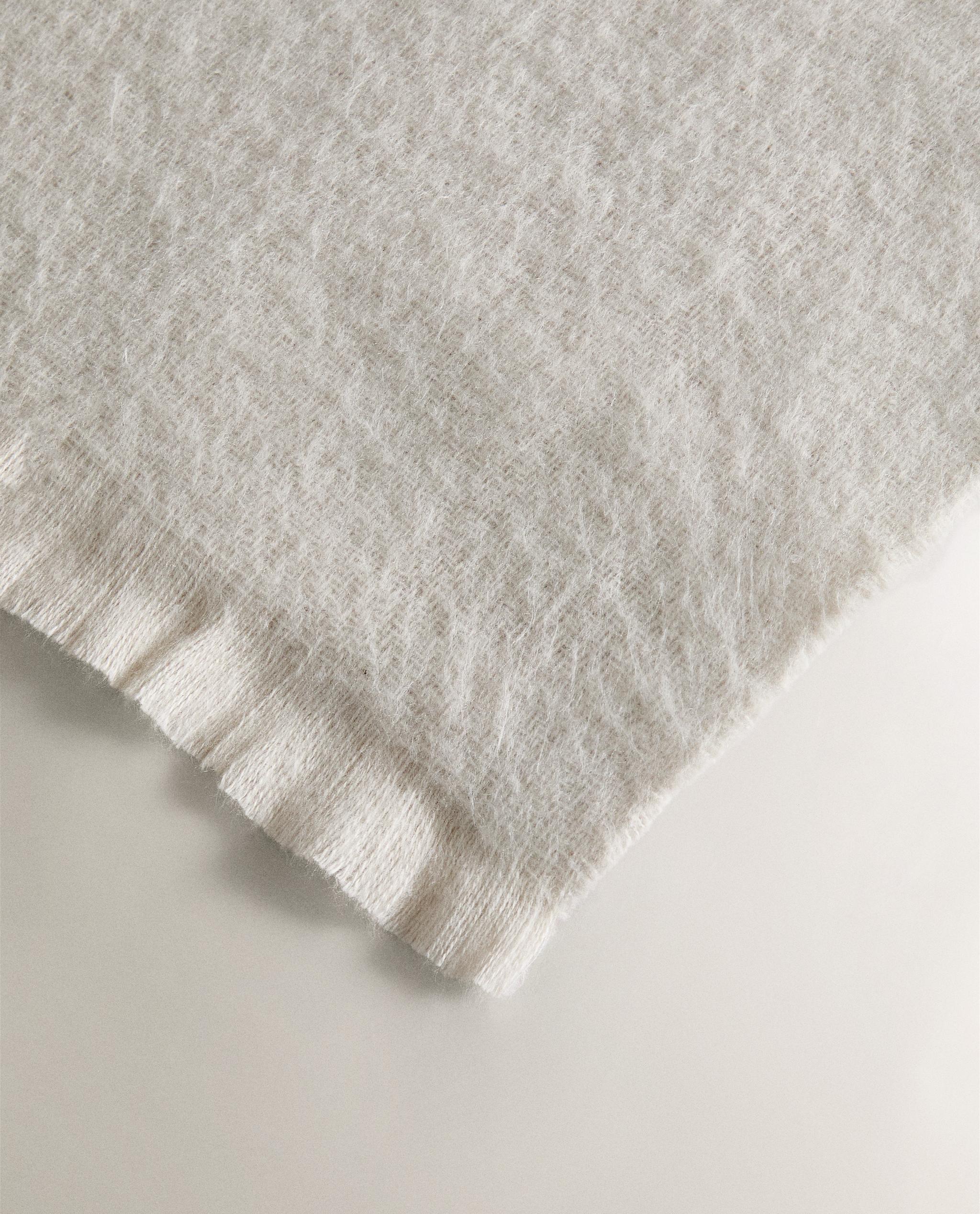 ソフトフリンジ ブランケット | Zara Home 日本/Japan