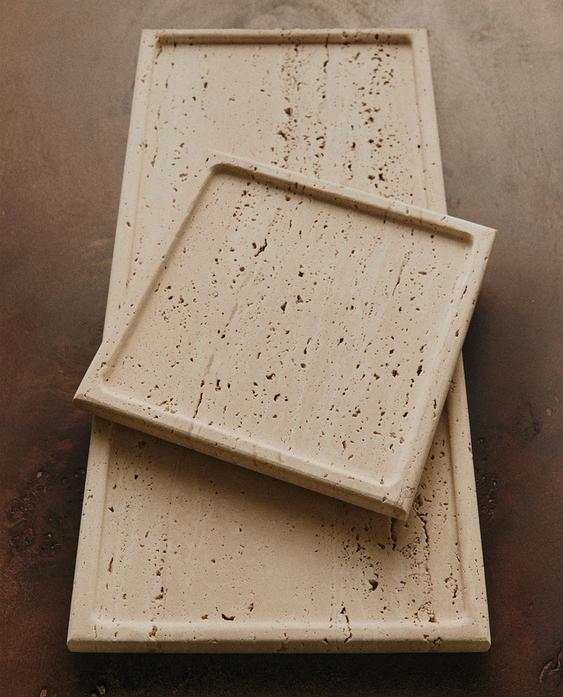 صينية من الترافرتين