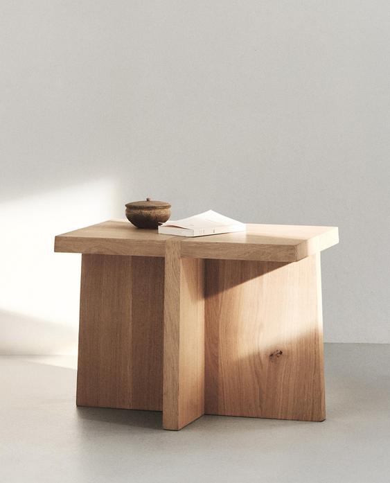 SIDETABLE 01