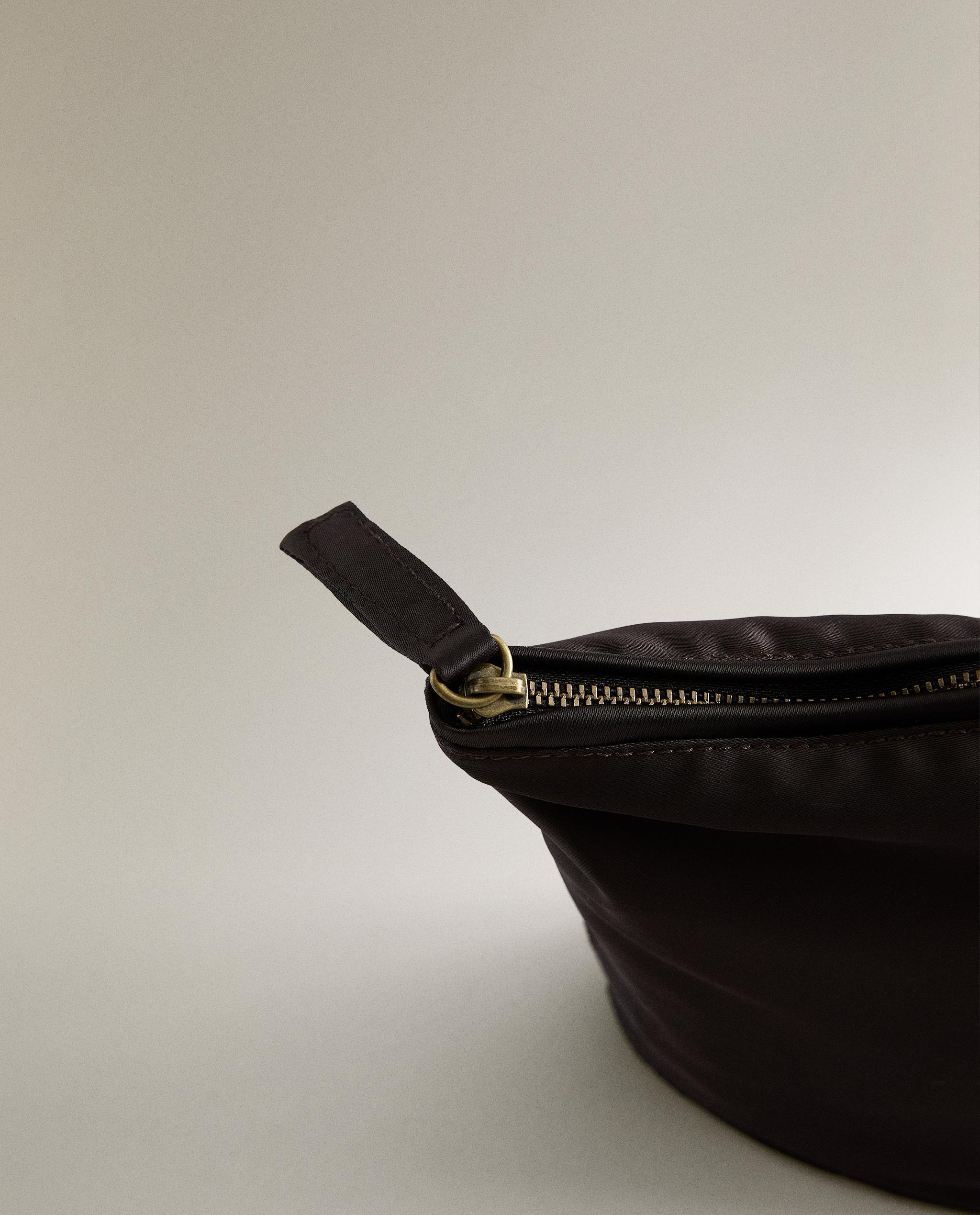 SATEEN WASH BAG product thumbnail 8