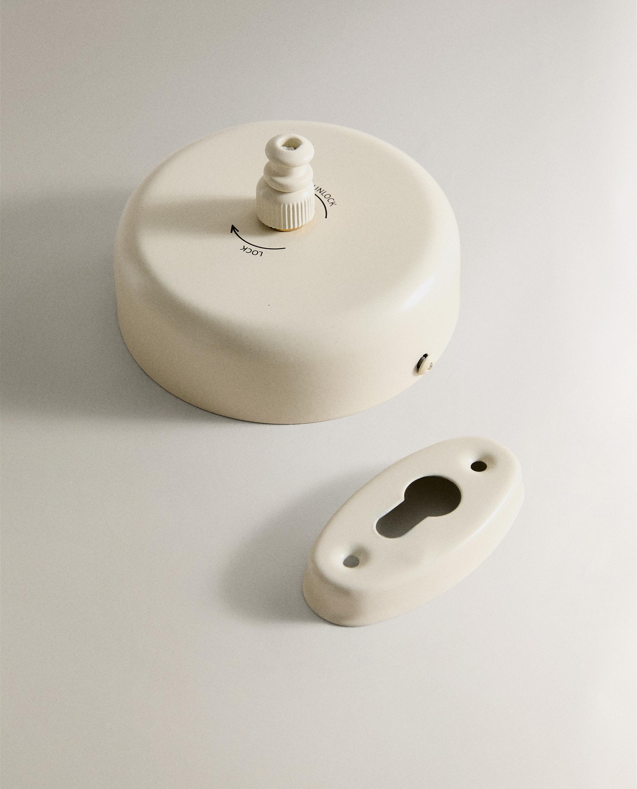 40276782733-a1.jpg?ts=