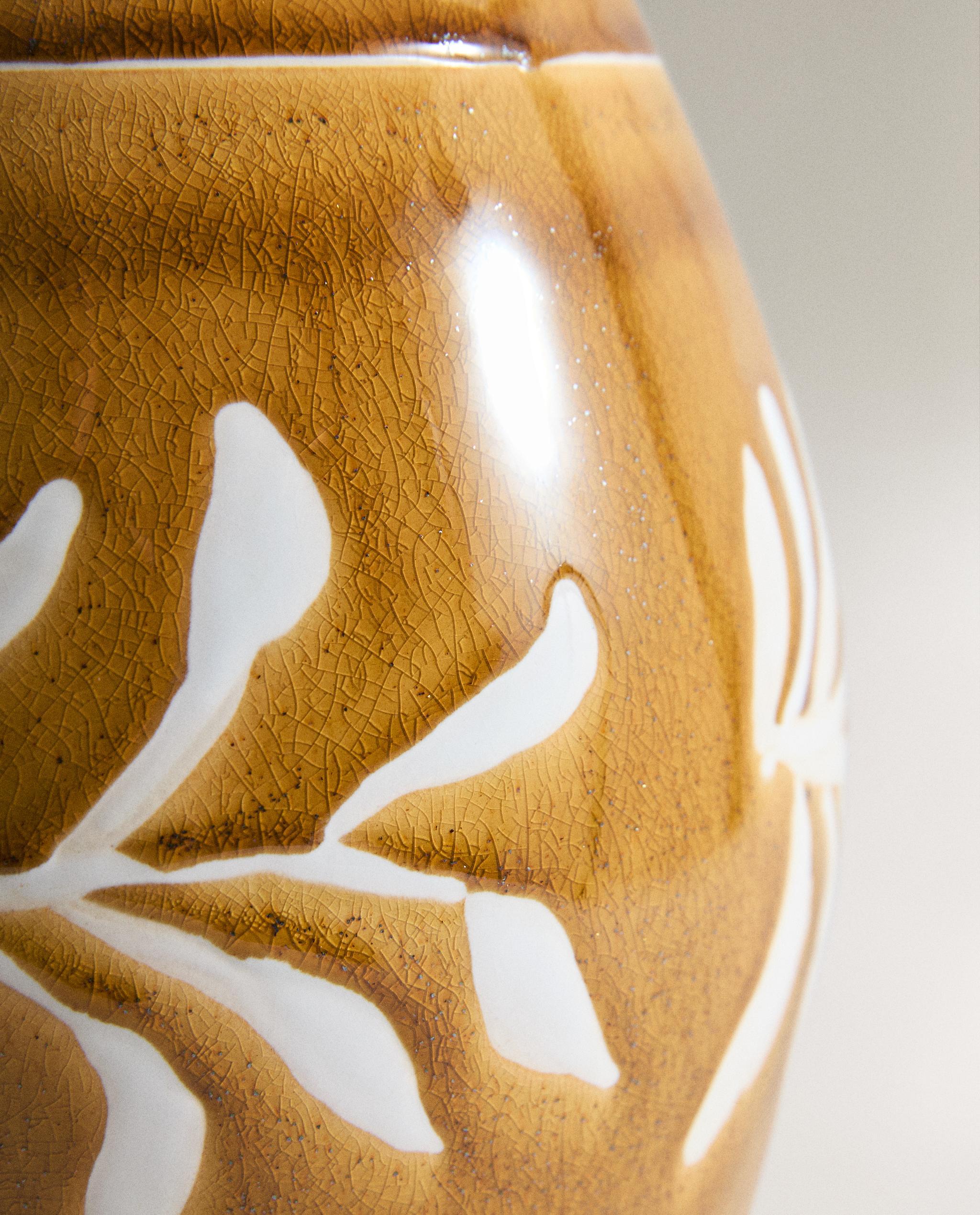 STONEWARE VASE WITH LEAVES product thumbnail 6