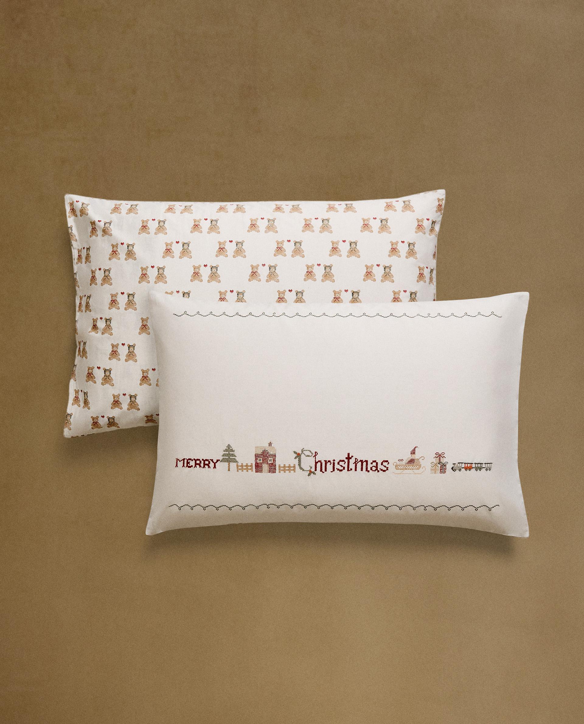 CHILDREN’S CHRISTMAS STITCHING PILLOWCASE