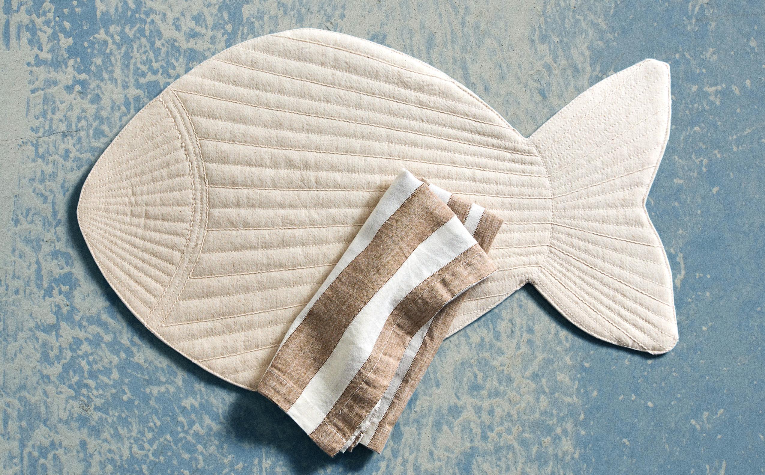 QUILTED FISH PLACEMAT
