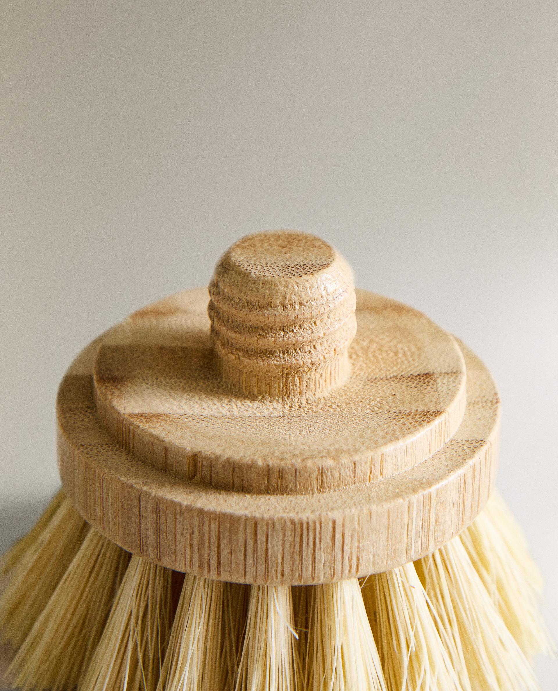REPLACEMENT BRISTLES (SET OF 2) product thumbnail 2