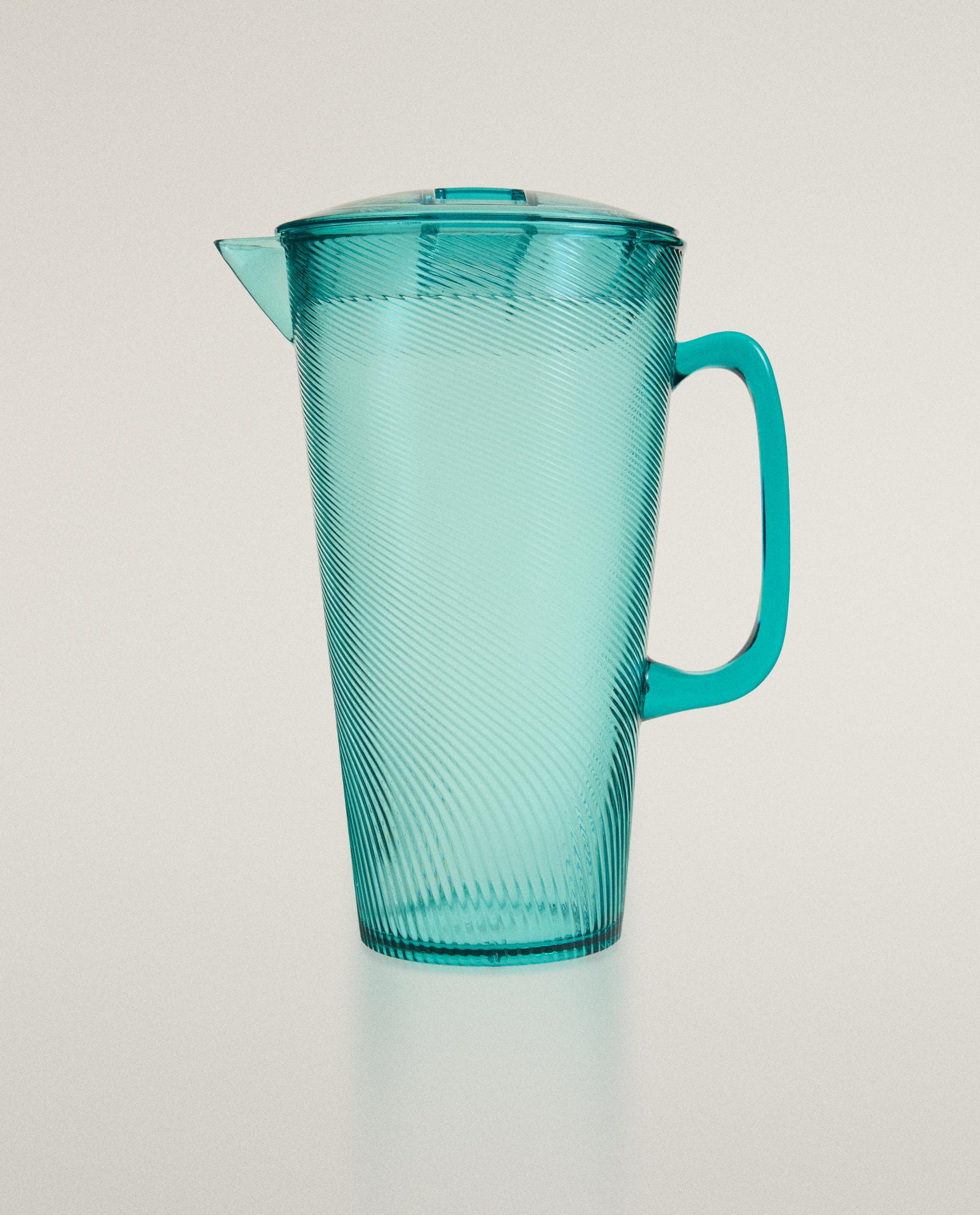 ACRYLIC JUG WITH LINES DESIGN product thumbnail 4