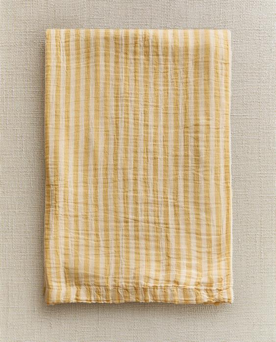 STRIPED COTTON MUSLIN THROW