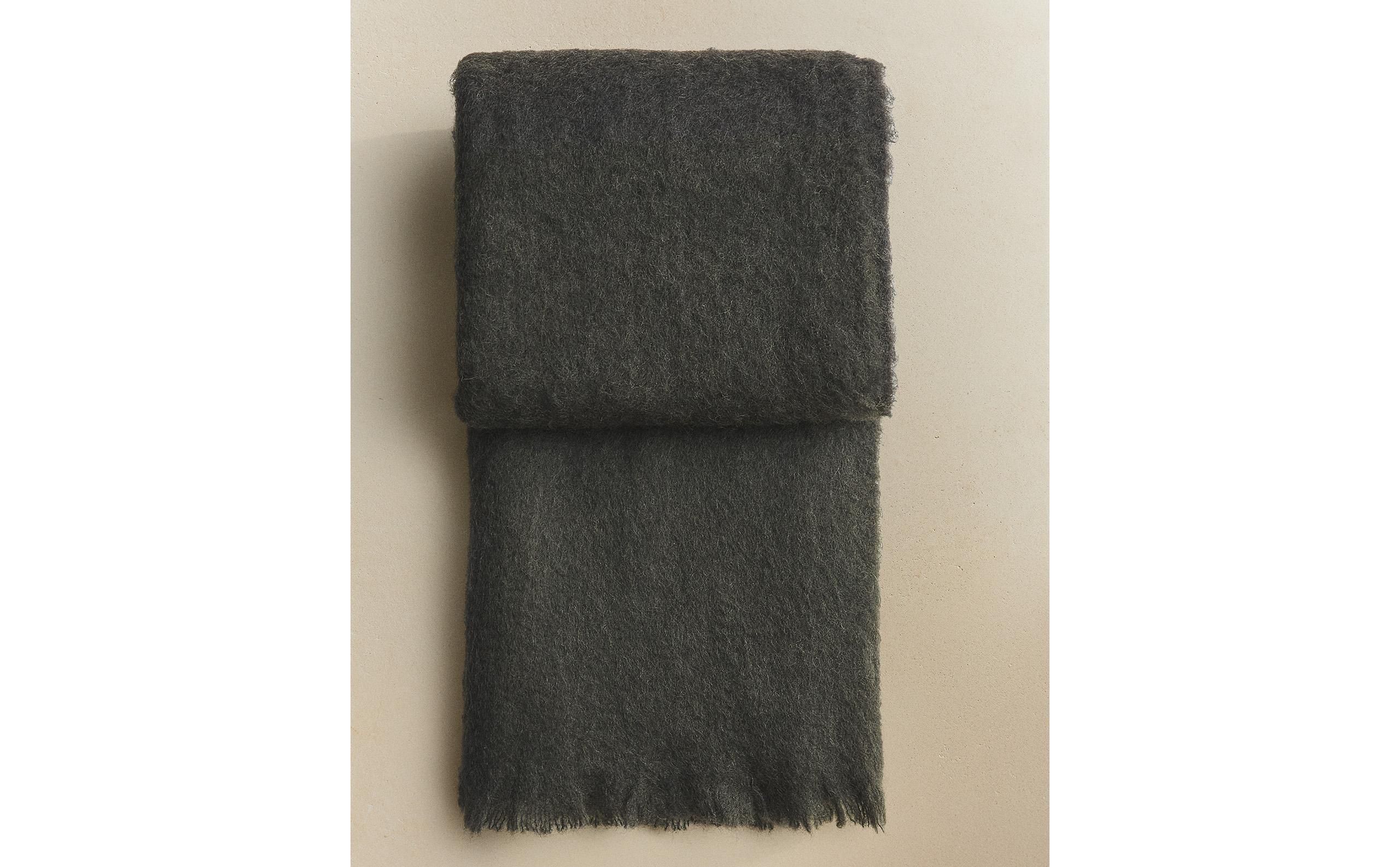 WOOL BLANKET | Zara Home United States of America