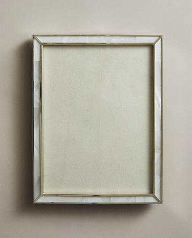 MARCO FOTO BORDE FINO NÁCAR