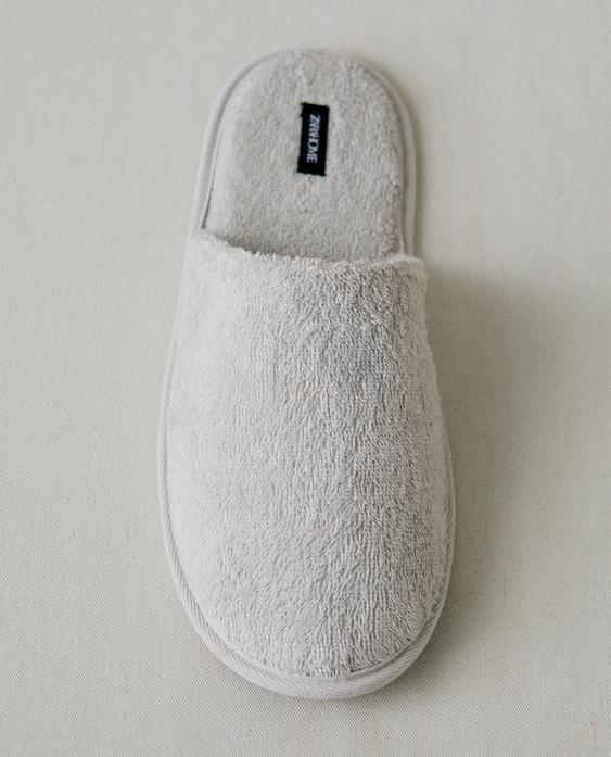 TERRY BATHROOM SLIPPERS