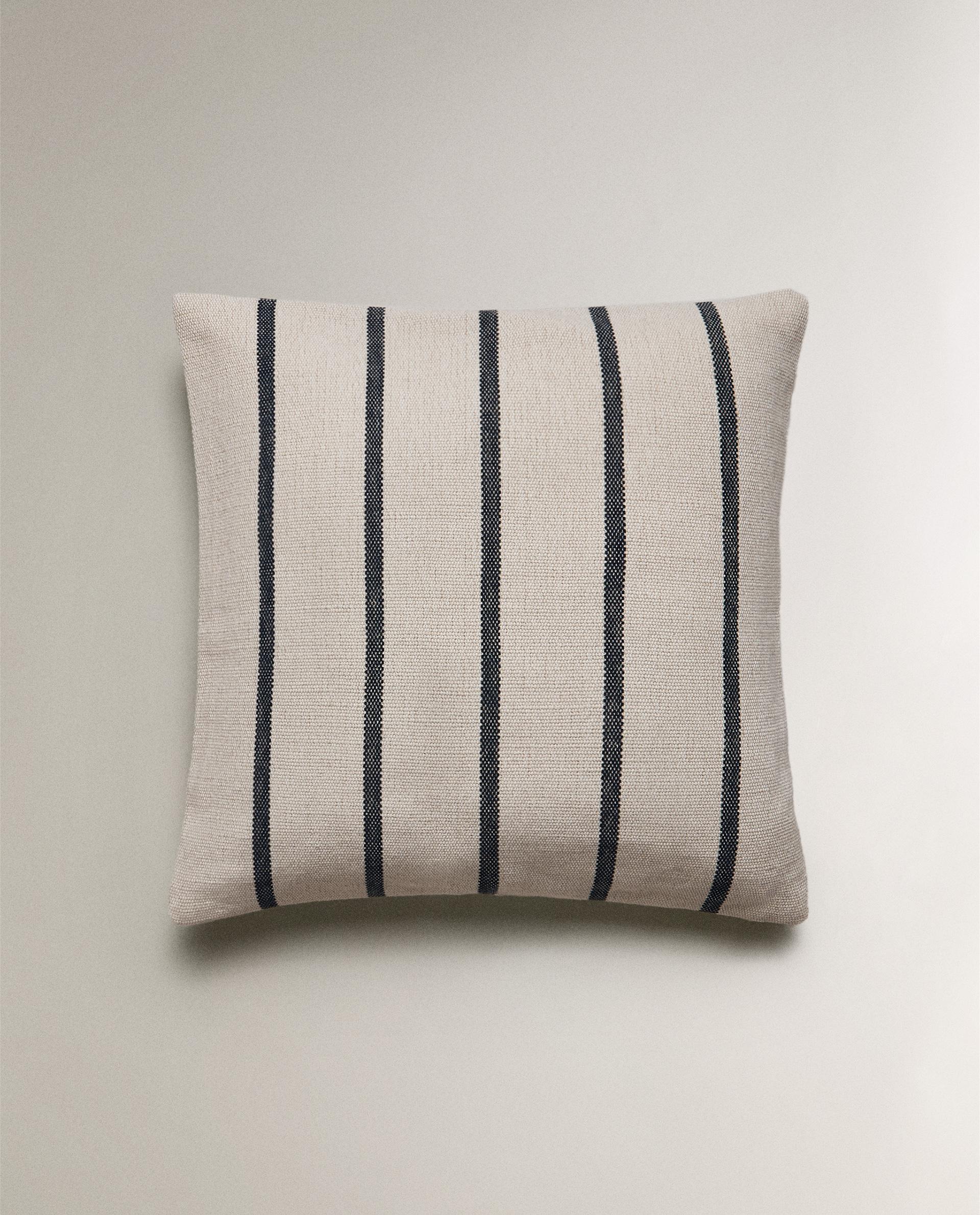 ストライプ クッションカバー | Zara Home 日本/Japan