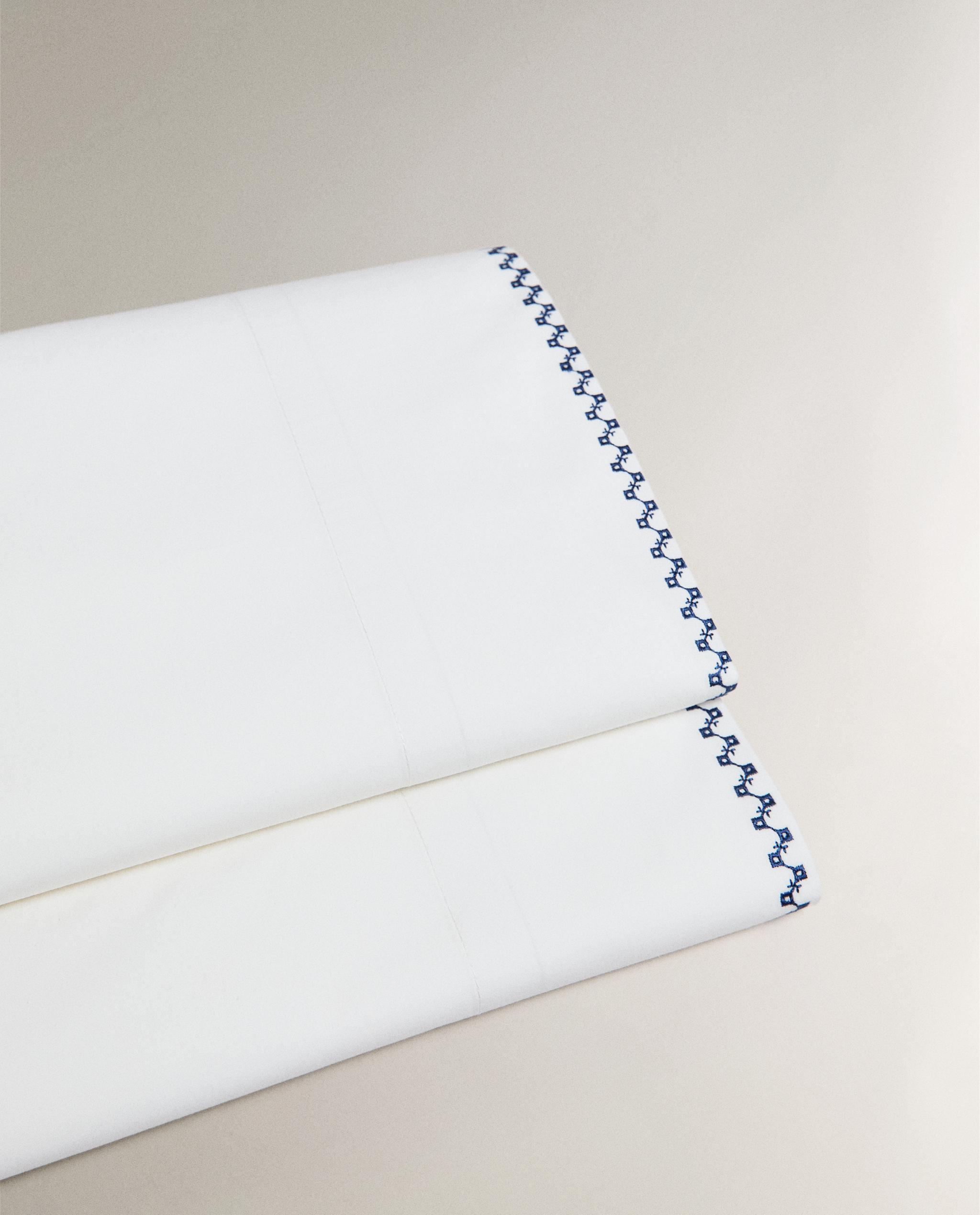 FLAT SHEET WITH EMBROIDERED BORDER product thumbnail 3