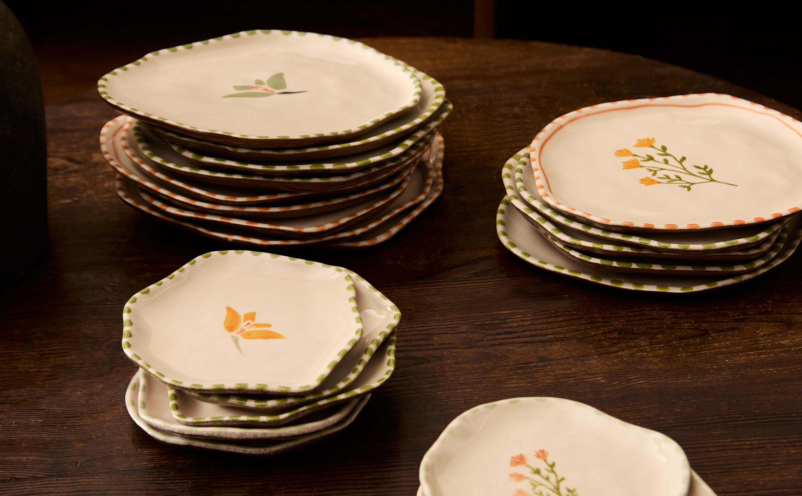 FLORAL CERAMIC TABLEWARE