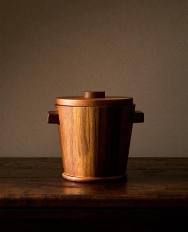 WOODEN ICE BUCKET WITH HANDLES