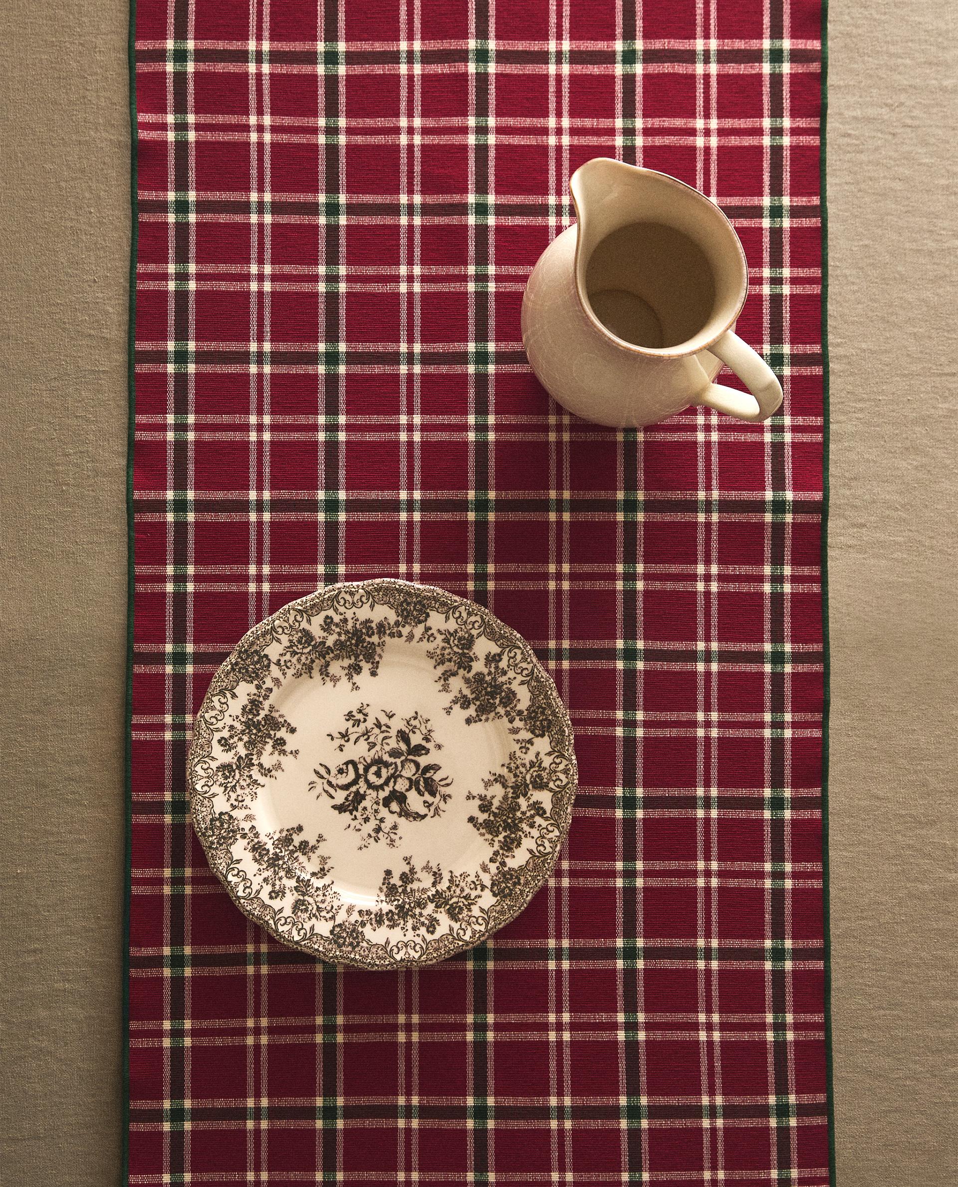 テーブルランナー - Zara Home 日本/Japan | Zara Home 日本/Japan