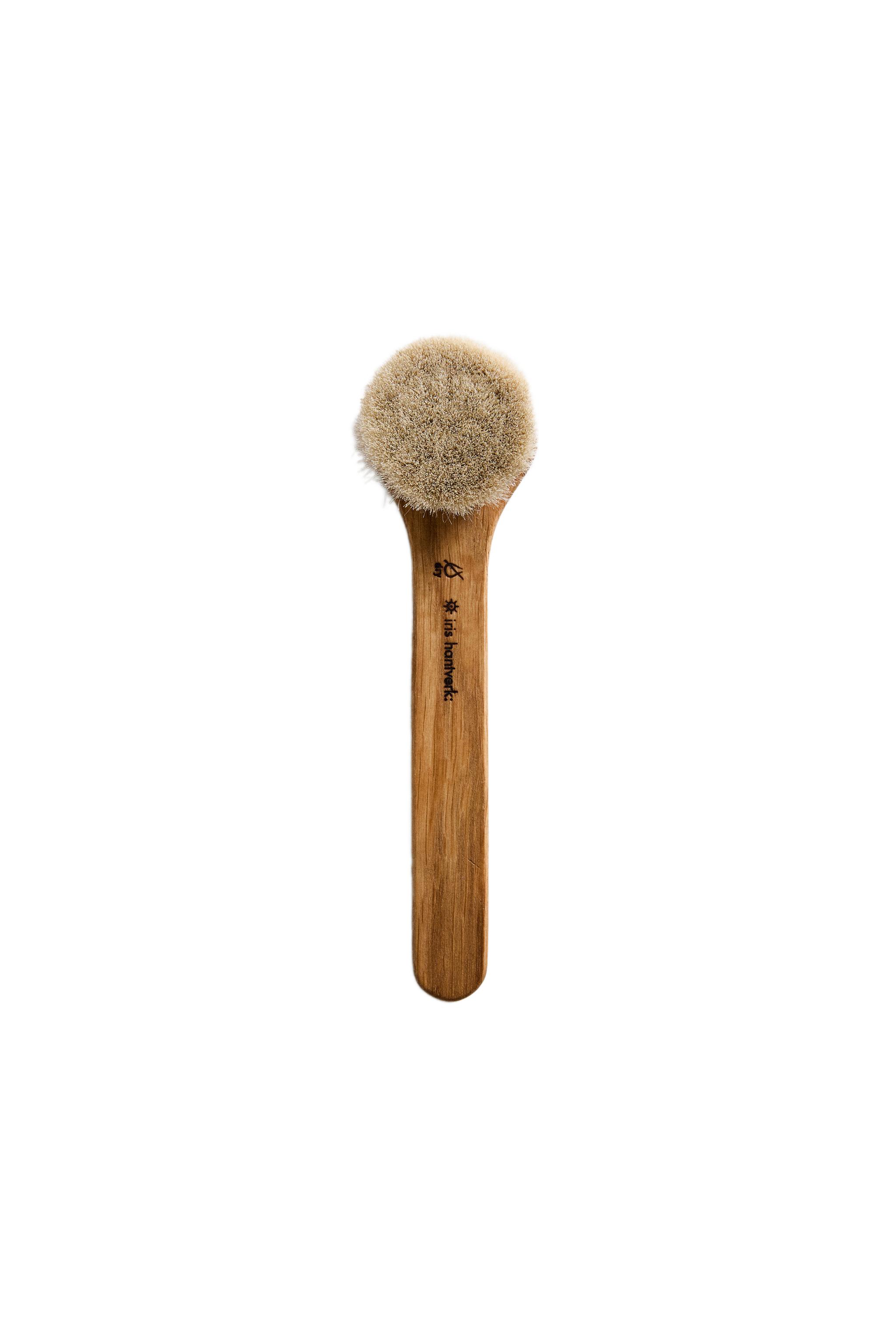 IRIS HANTVERK FACE BRUSH product thumbnail 5