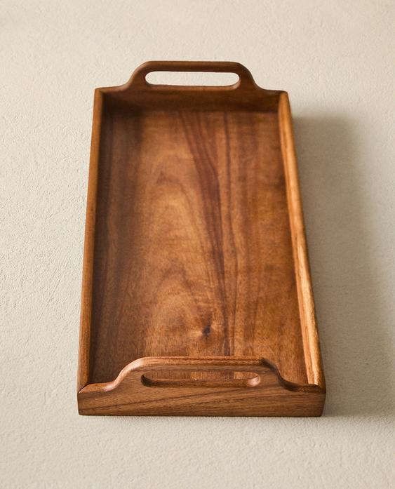 WOODEN TRAY WITH HANDLE