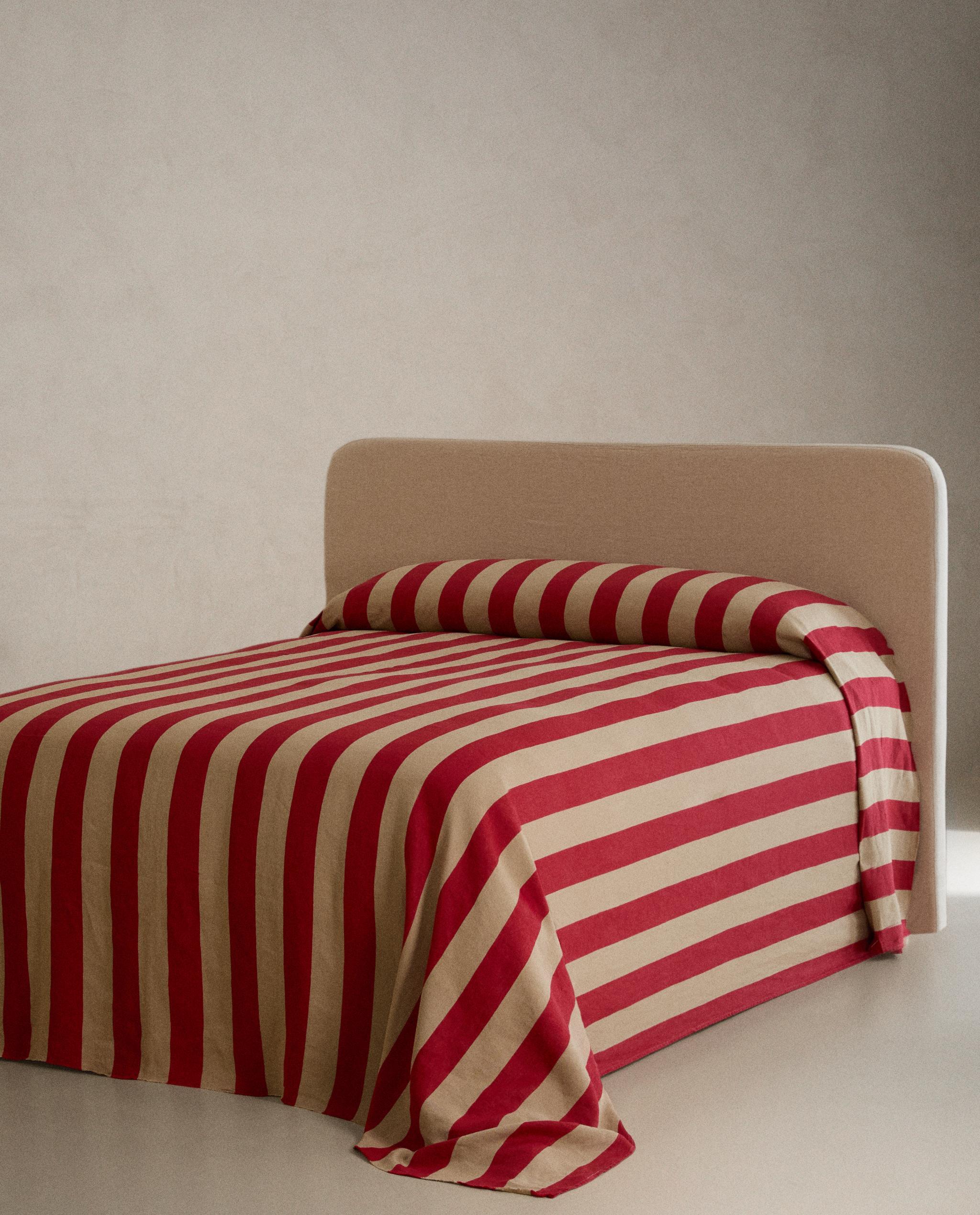 STRIPED LINEN BEDSPREAD | KATHARINE POLE product thumbnail 3