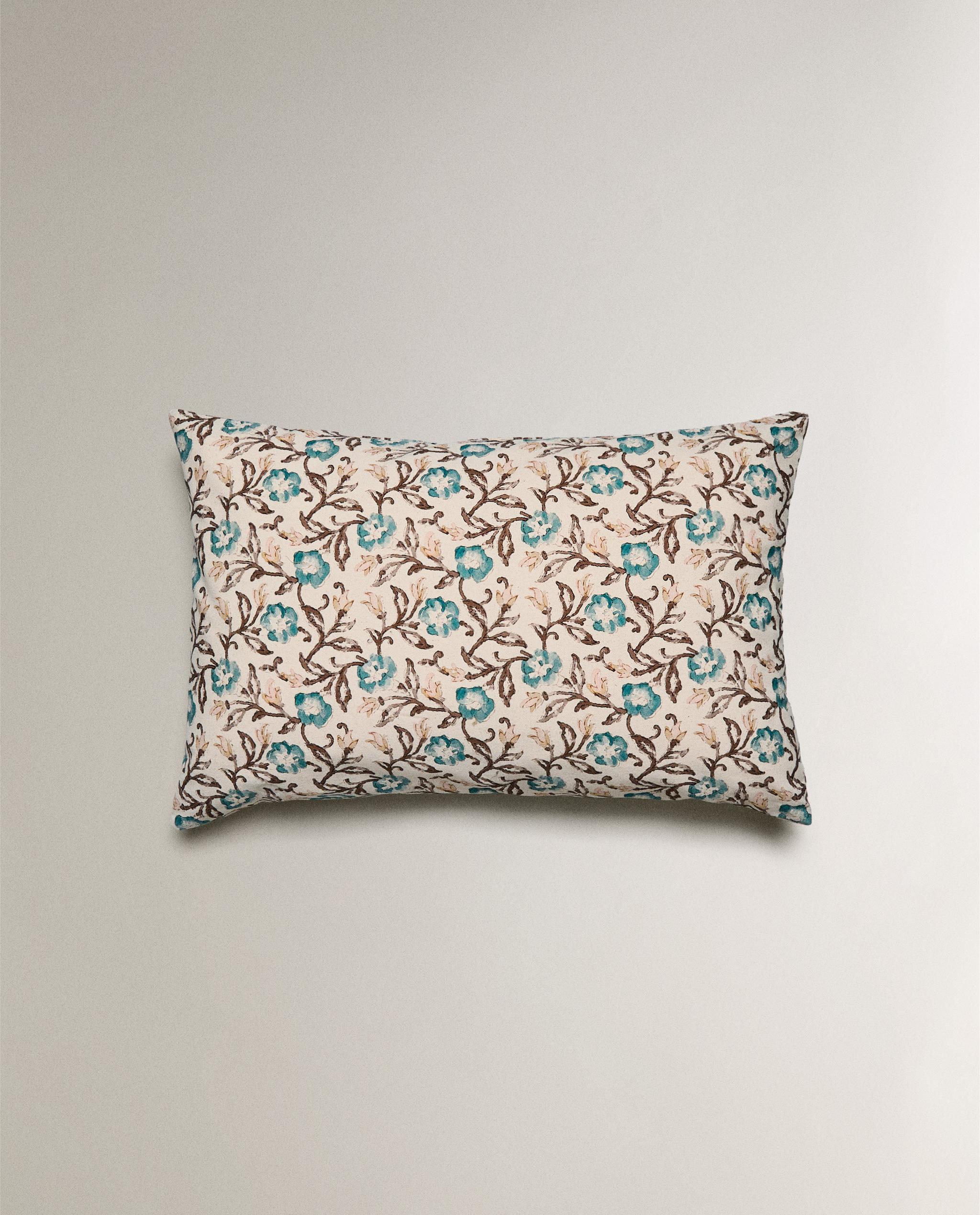 フラワープリント クッションカバー | Zara Home 日本/Japan