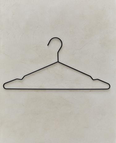 RUBBERISED HANGERS (PACK OF 6)