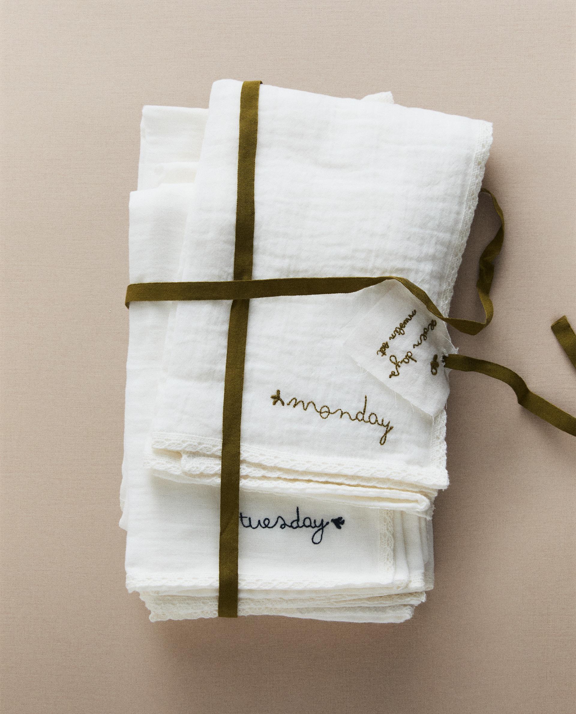 BABY MUSLIN CLOTHS (PACK OF 7) BABY MUSLIN CLOTHS (PACK OF 7)