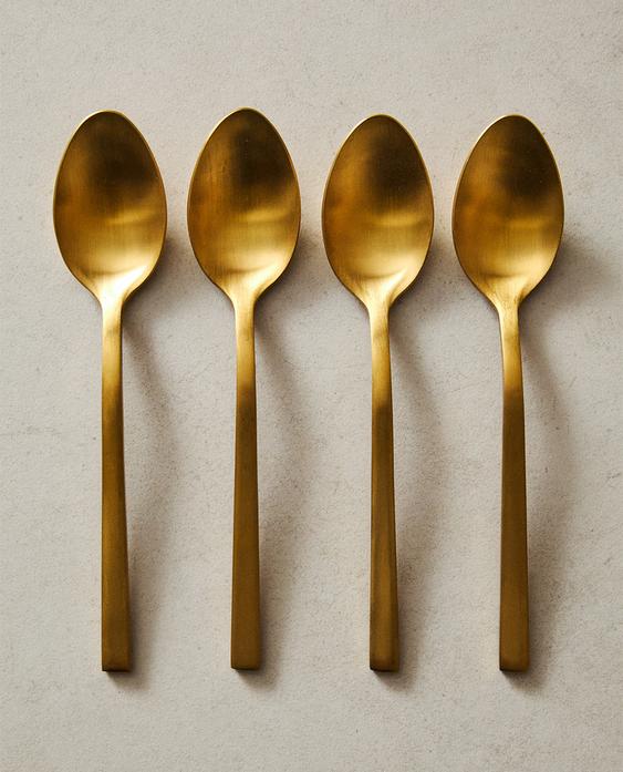 PACK OF GOLDEN STEEL DESSERT SPOONS (PACK OF 4)